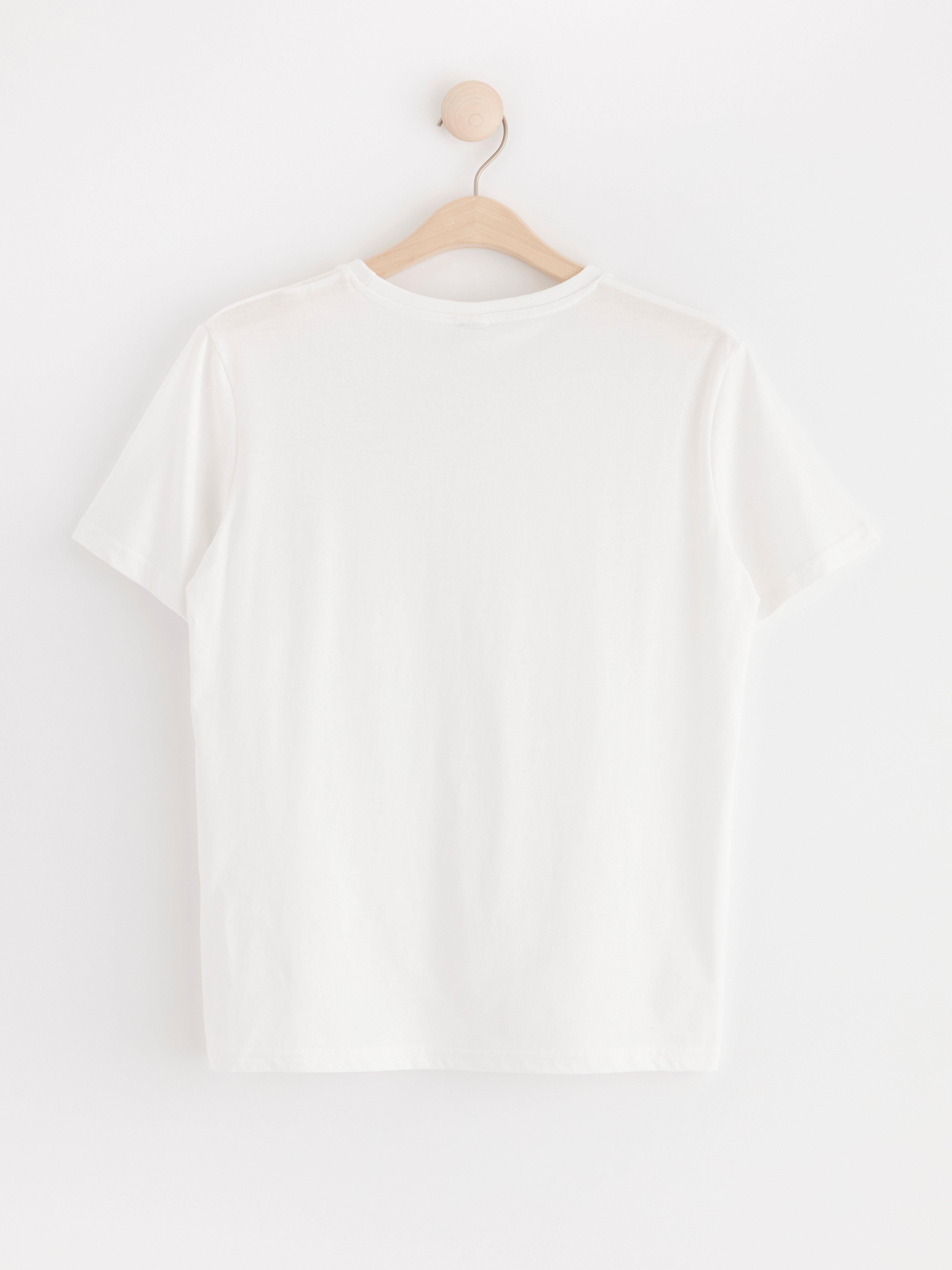 T-shirt White