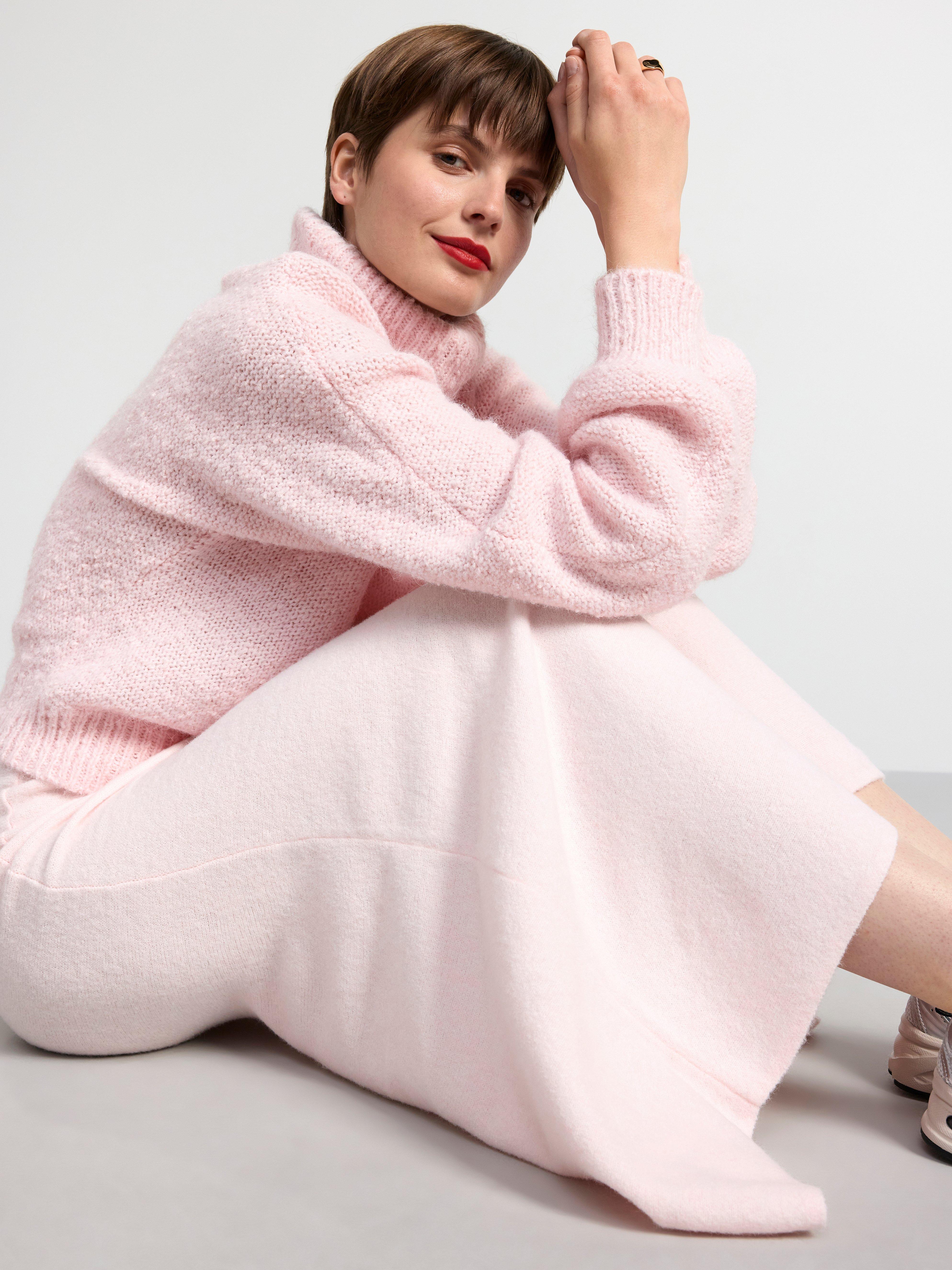 Knitted turtleneck jumper Light Pink