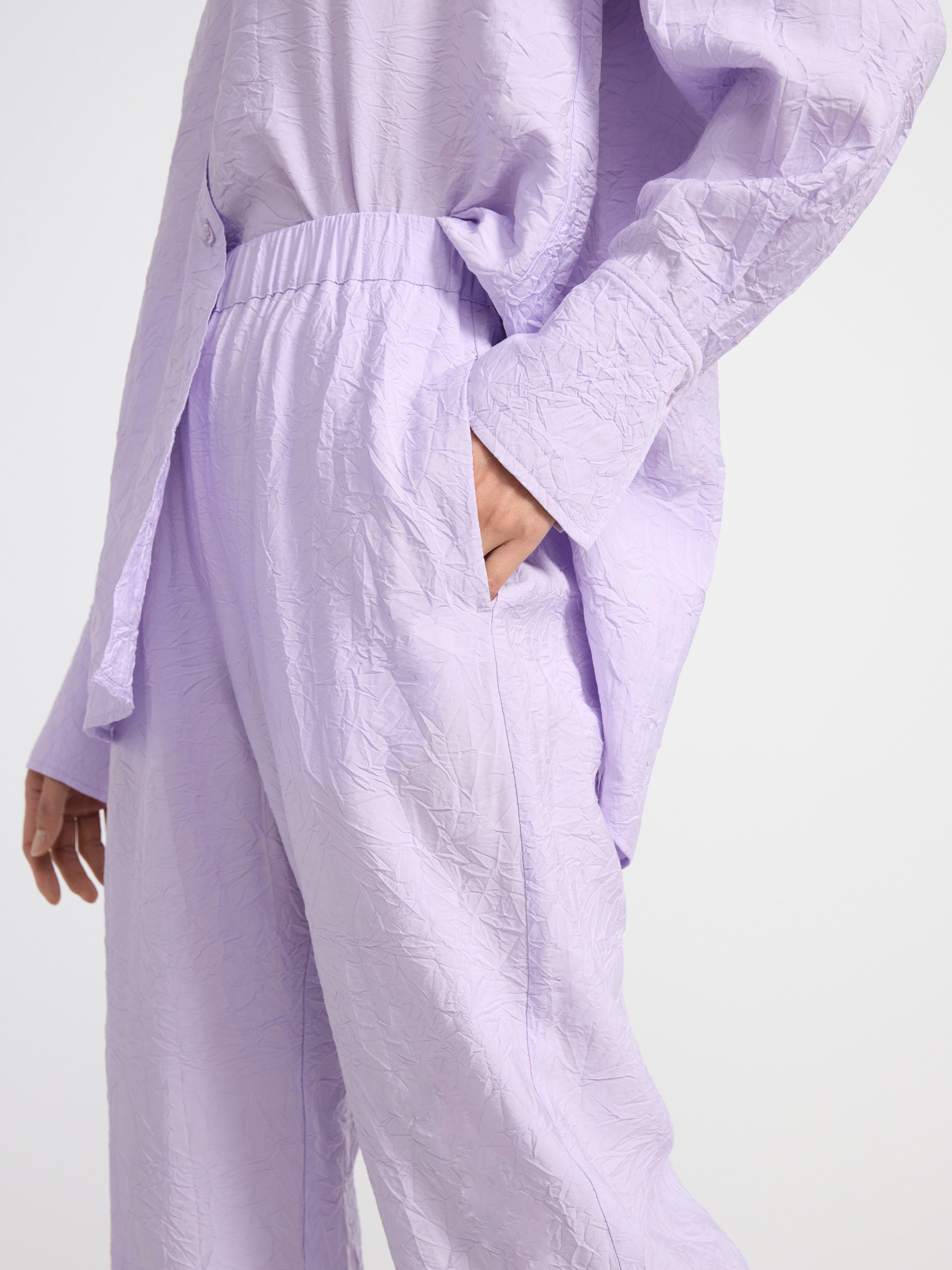 BELLA Straight crinkled trousers Light Lilac