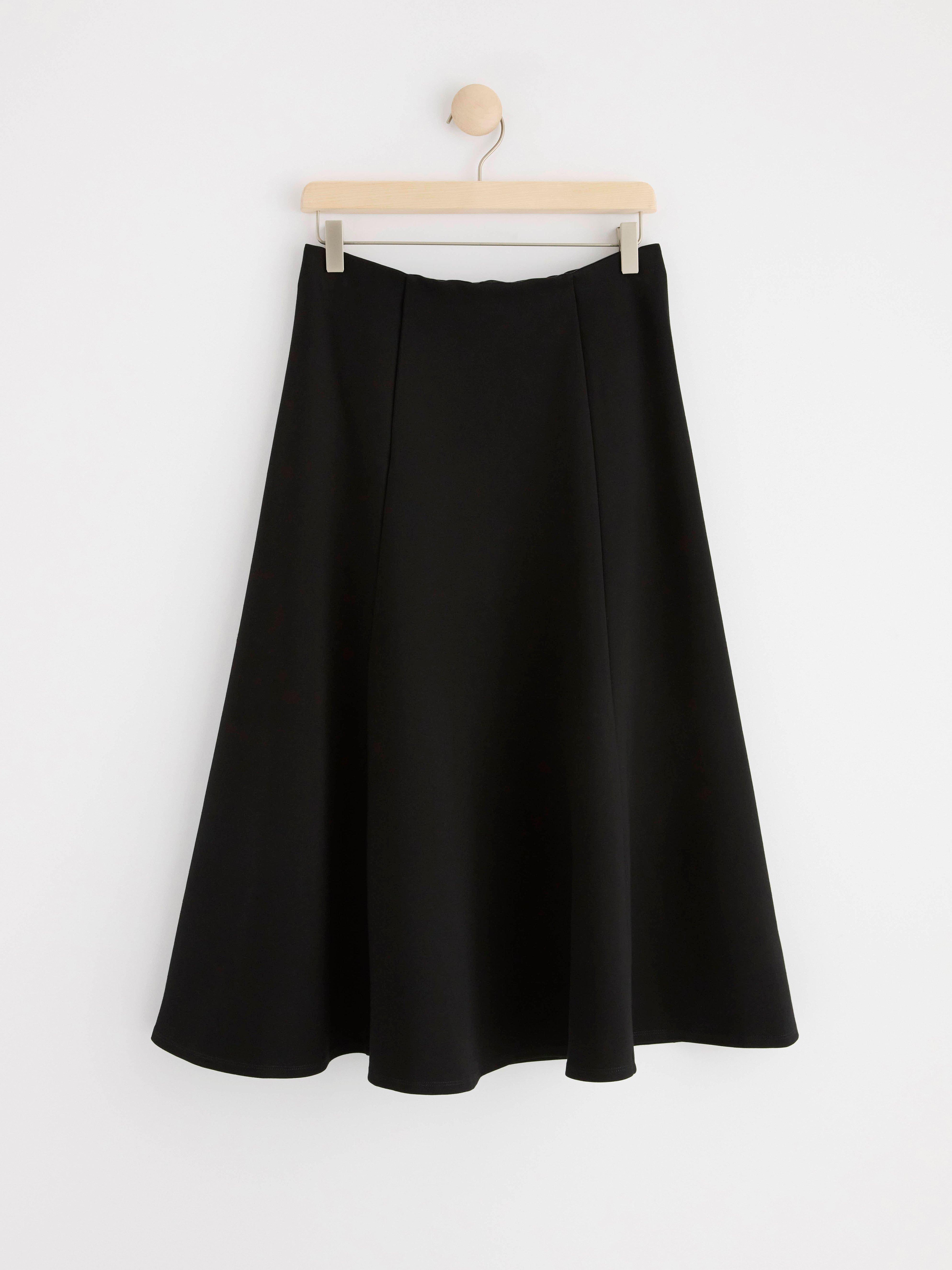 Midi skirt in punto Black