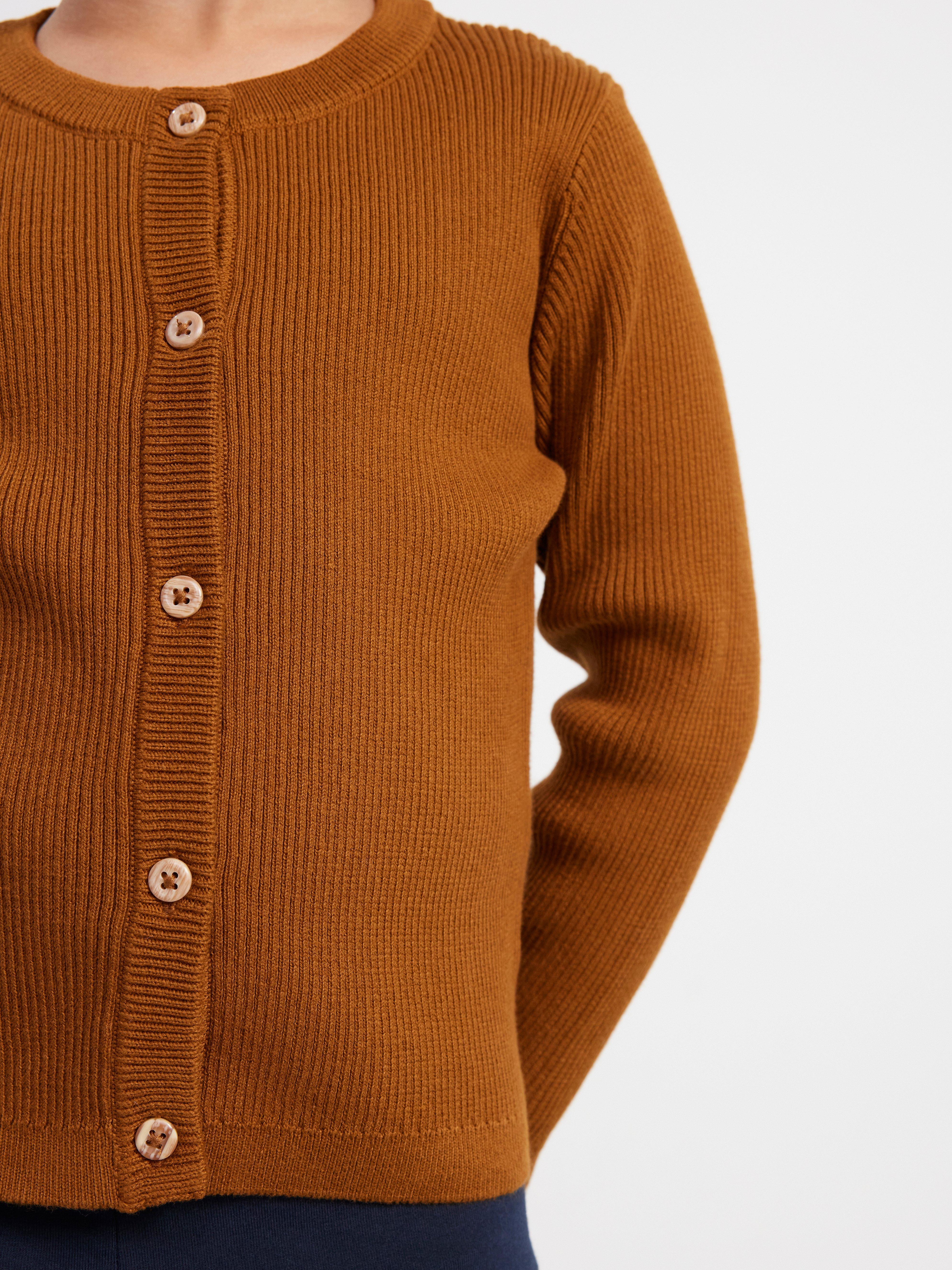 Cardigan Brown