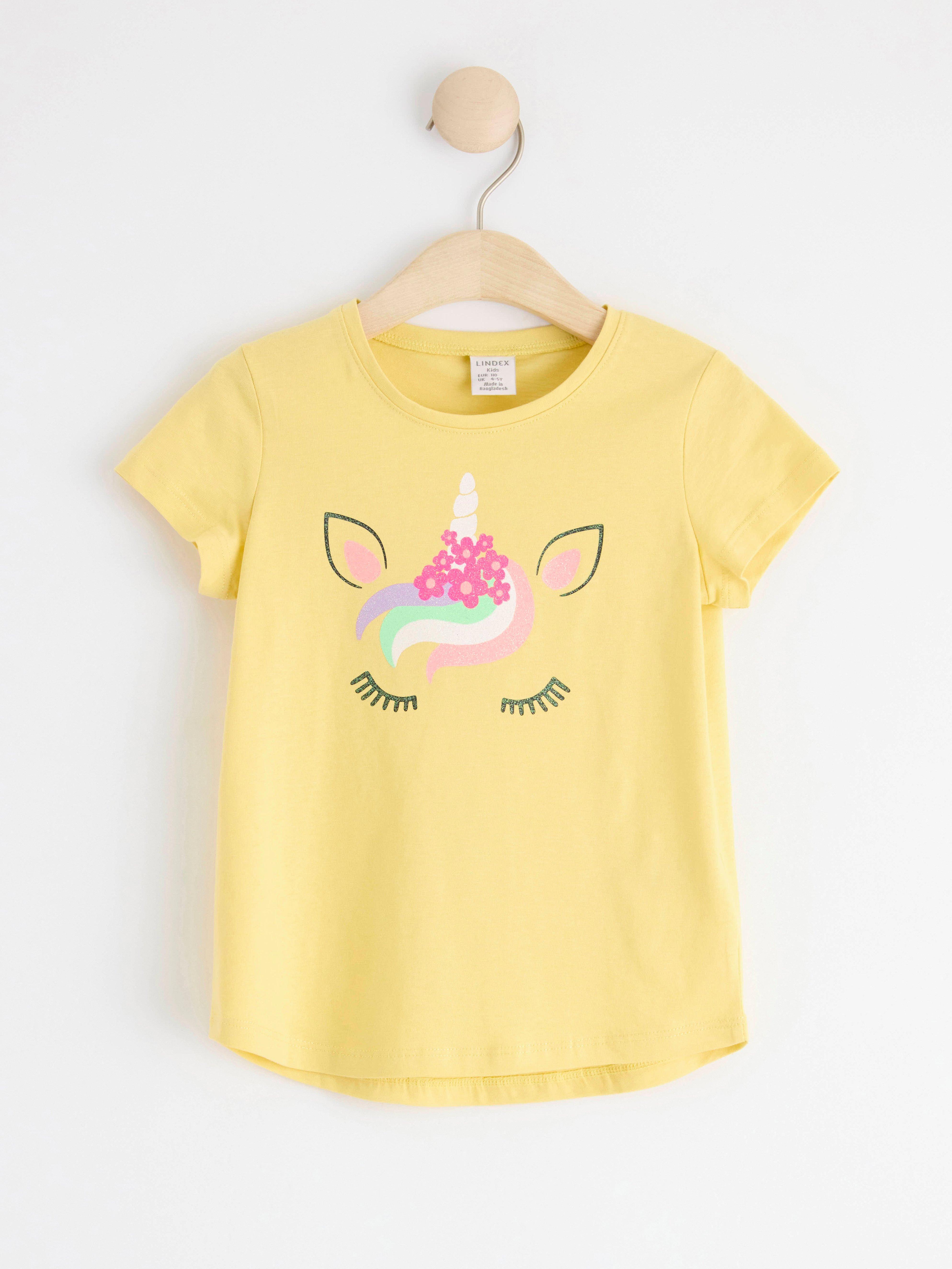 Short sleeve top with unicorn Light Yellow