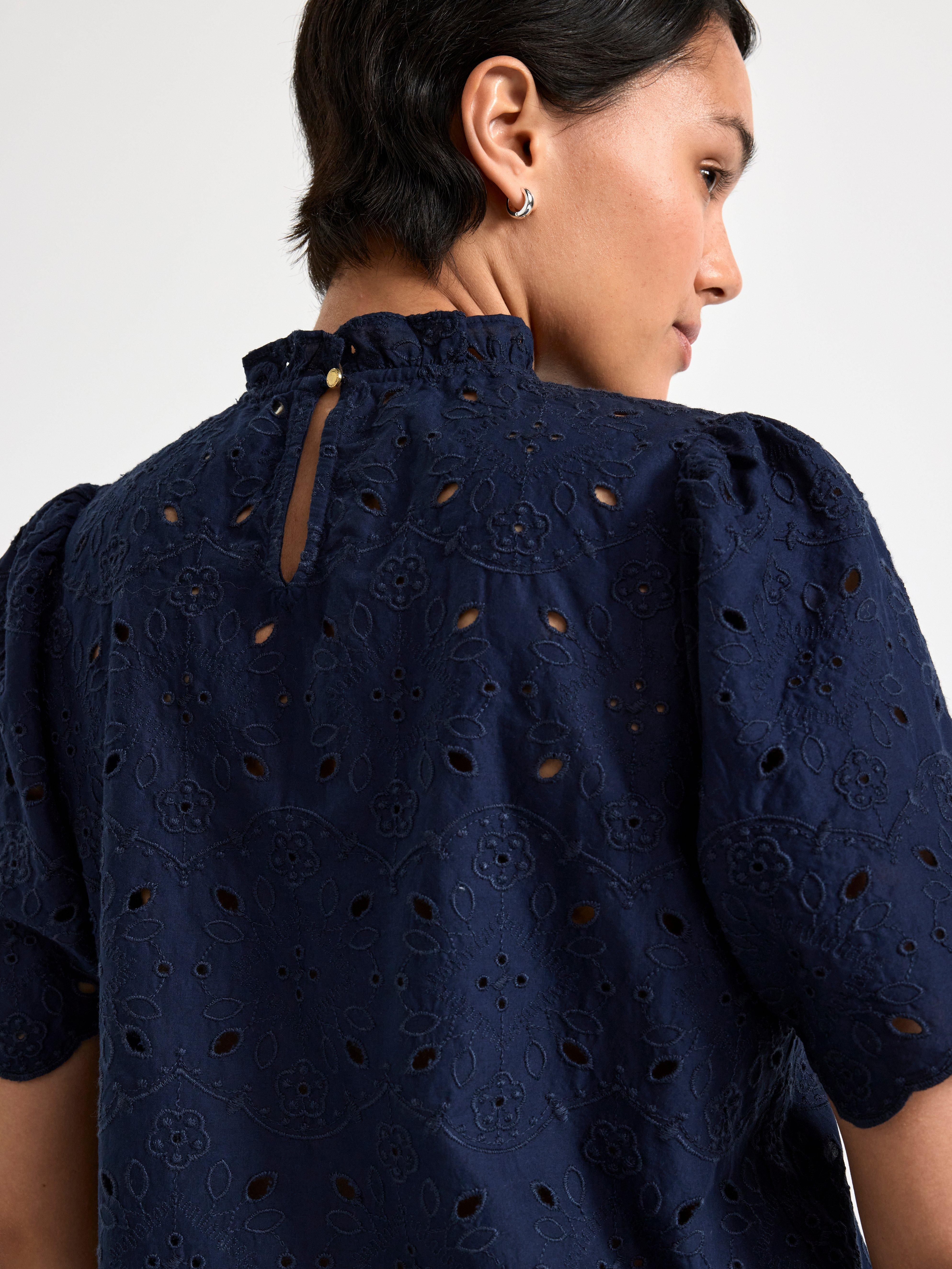 Blouse with broderie anglaise Navy