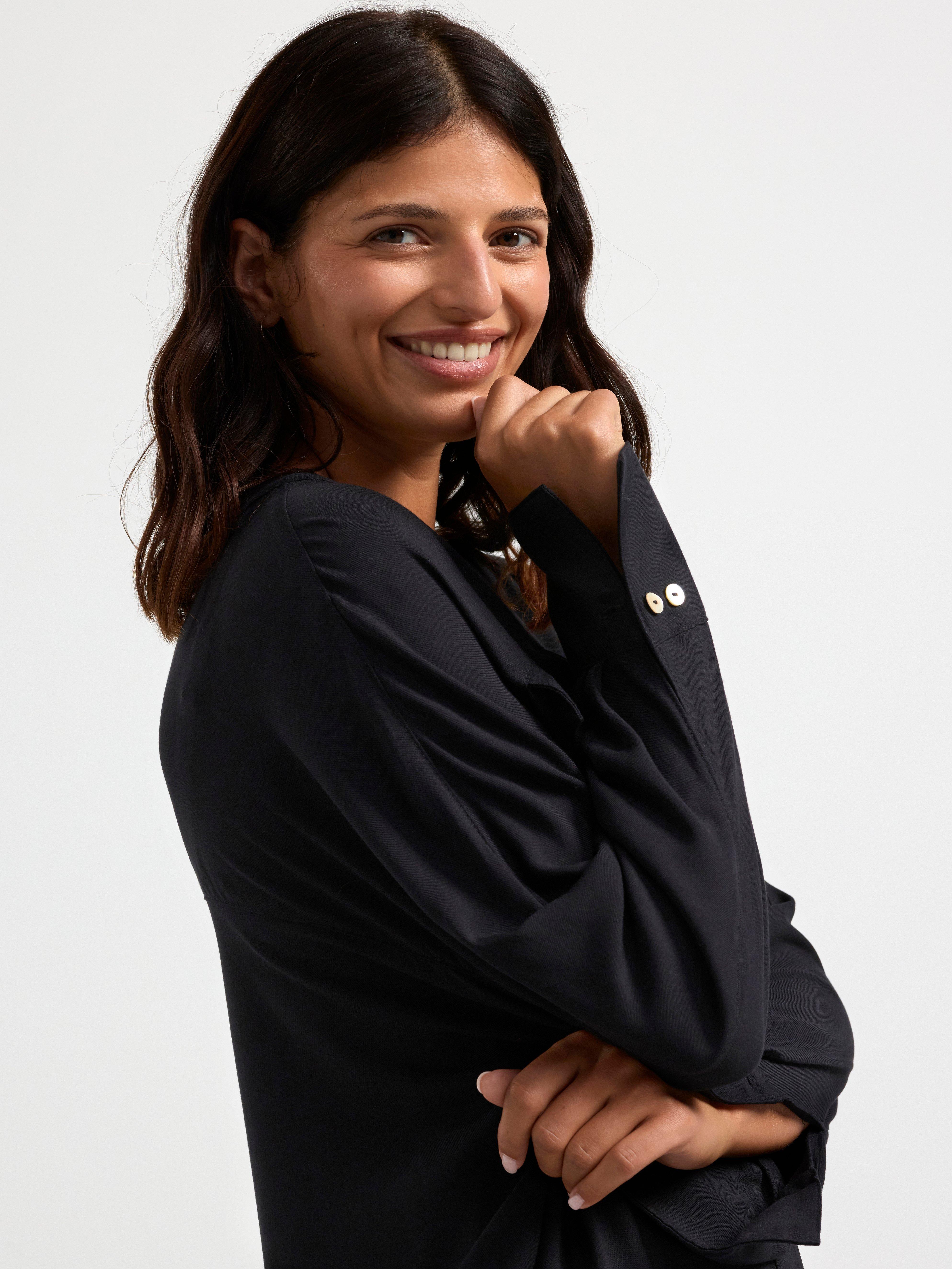 Blouse in viscose Black