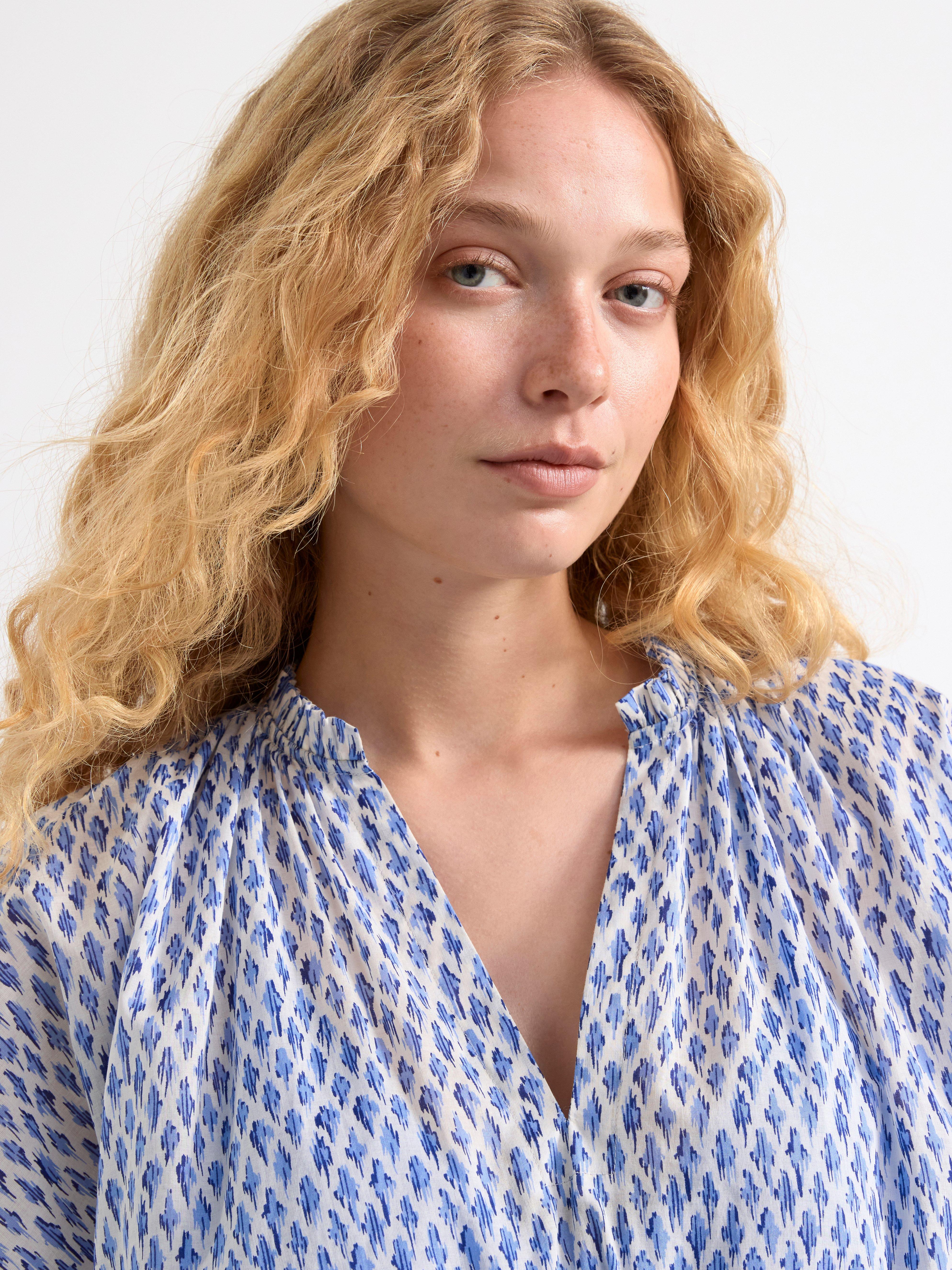 Patterned short sleeve tunic chambray blue
