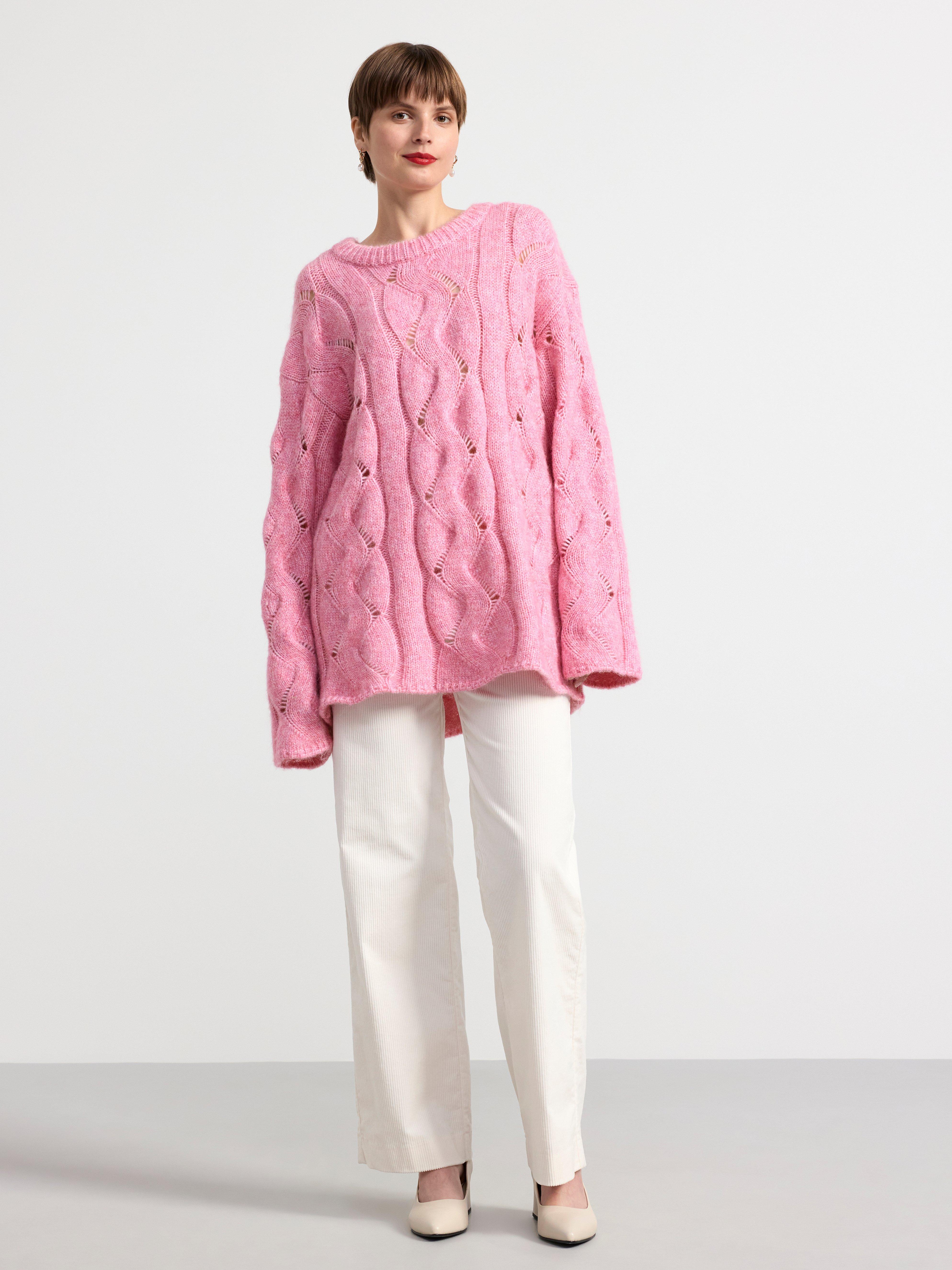 Knitted jumper pink