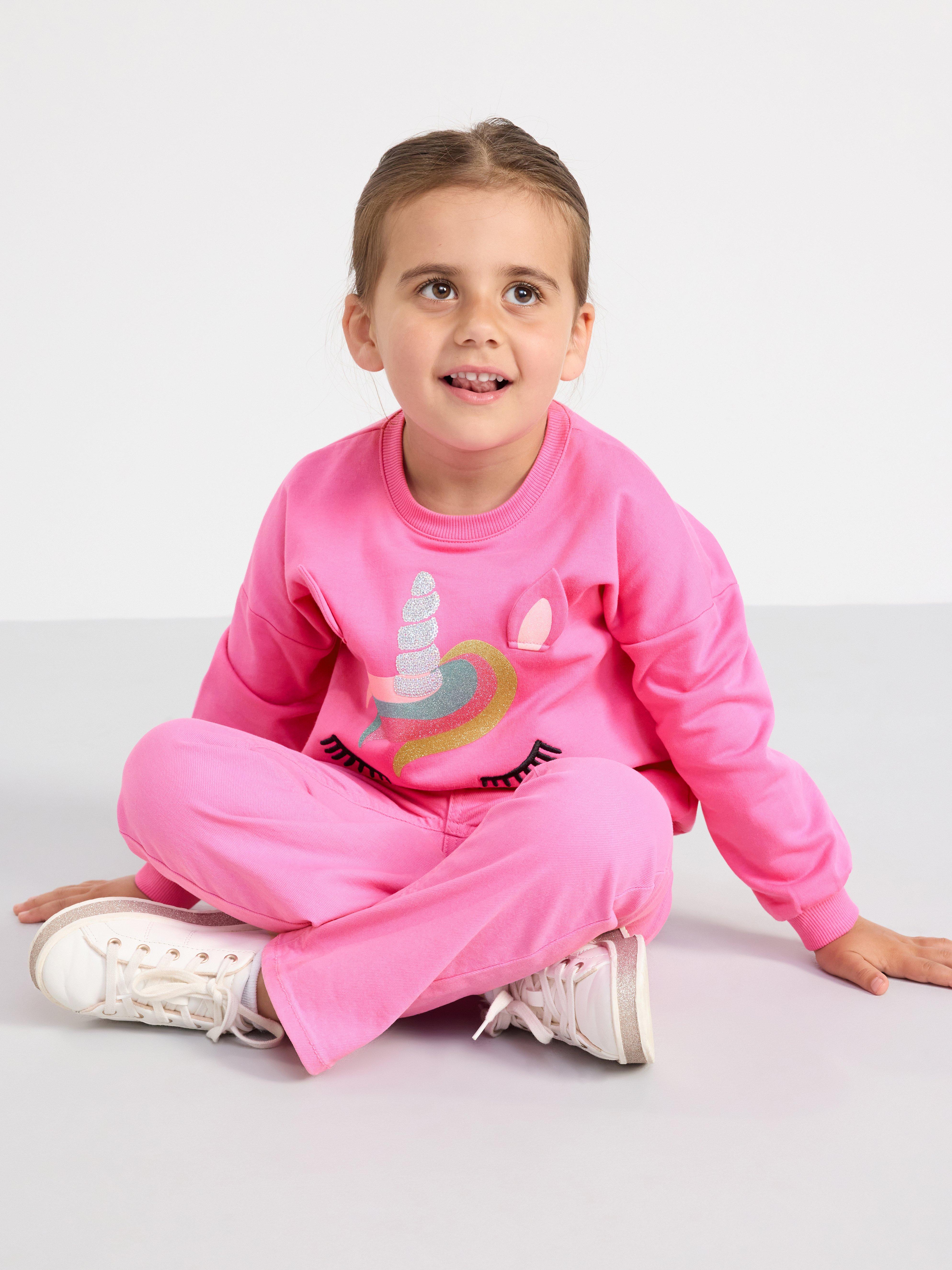 Sweatshirt with brushed inside and unicorn Pink