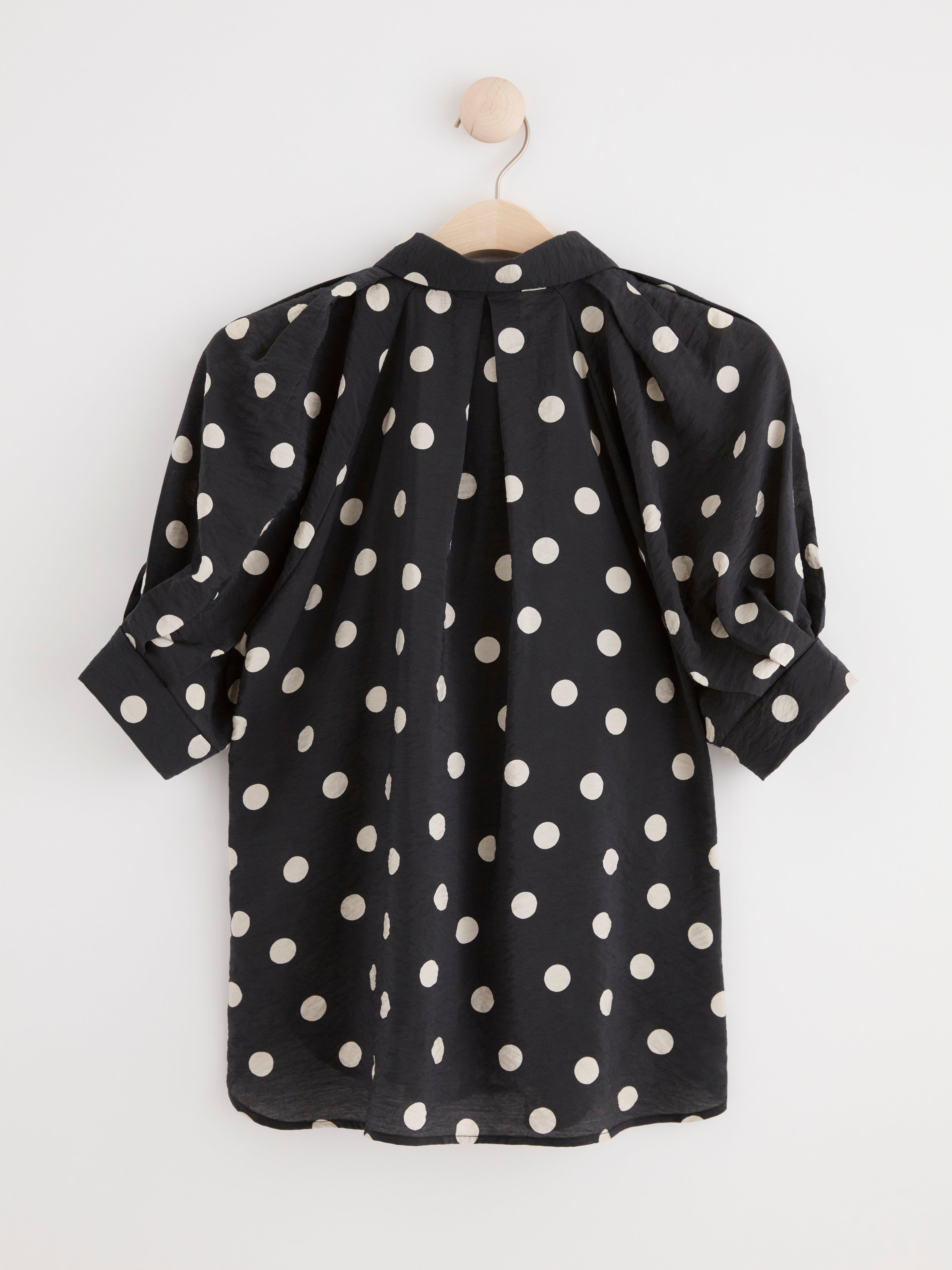 Puff sleeve blouse Black