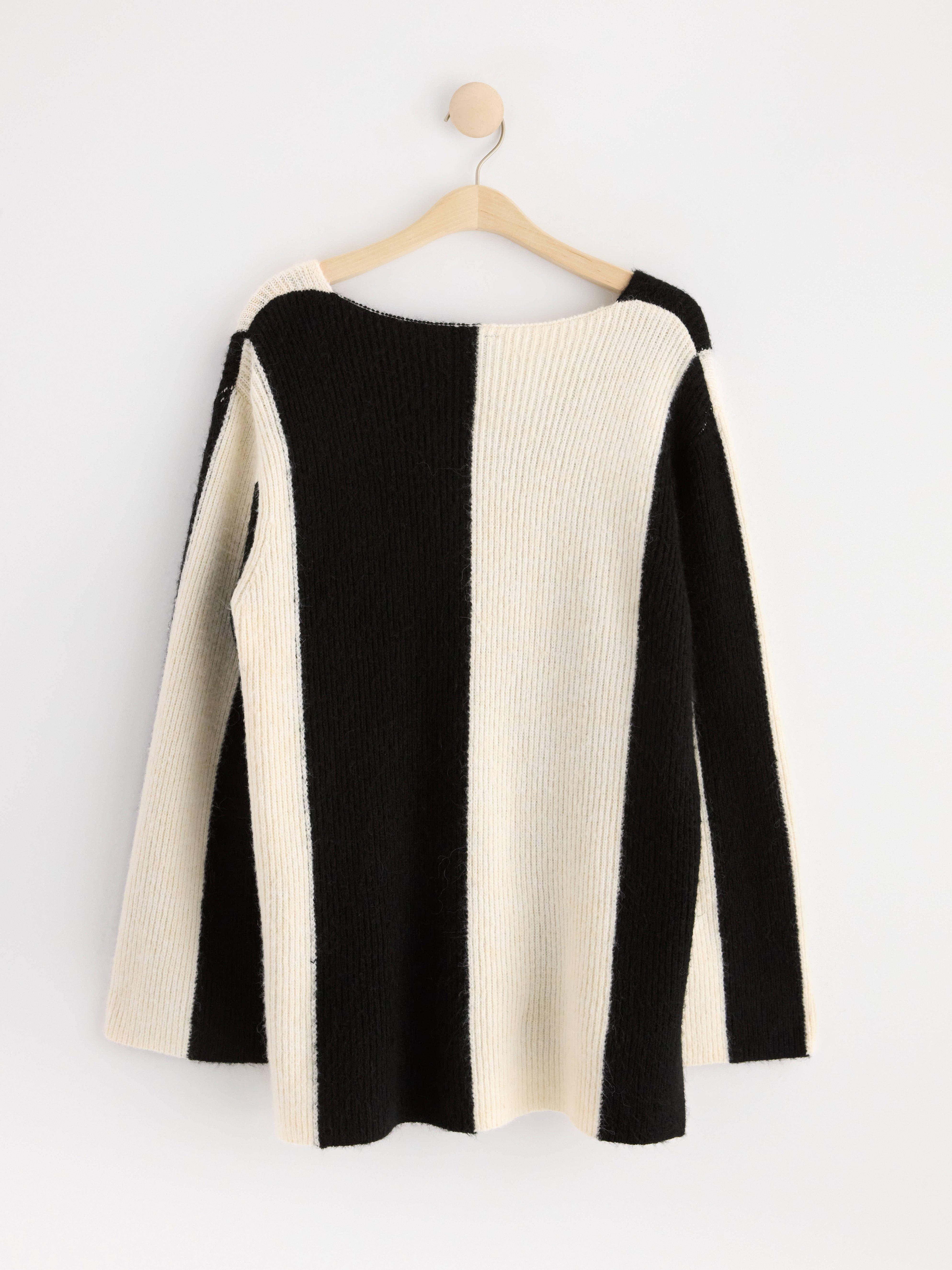 Long sleeve knitted jumper Black