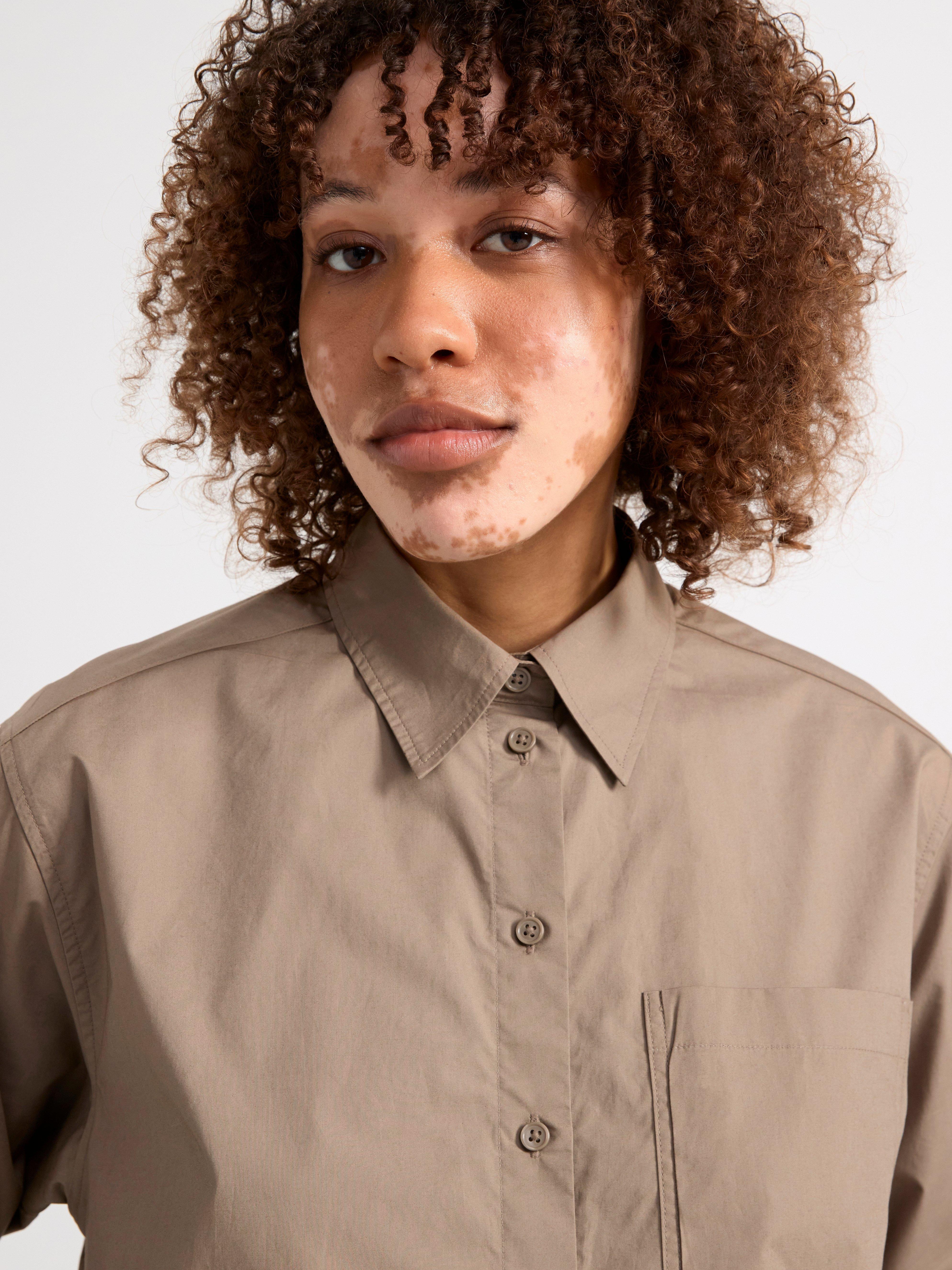 Long sleeve shirt beige