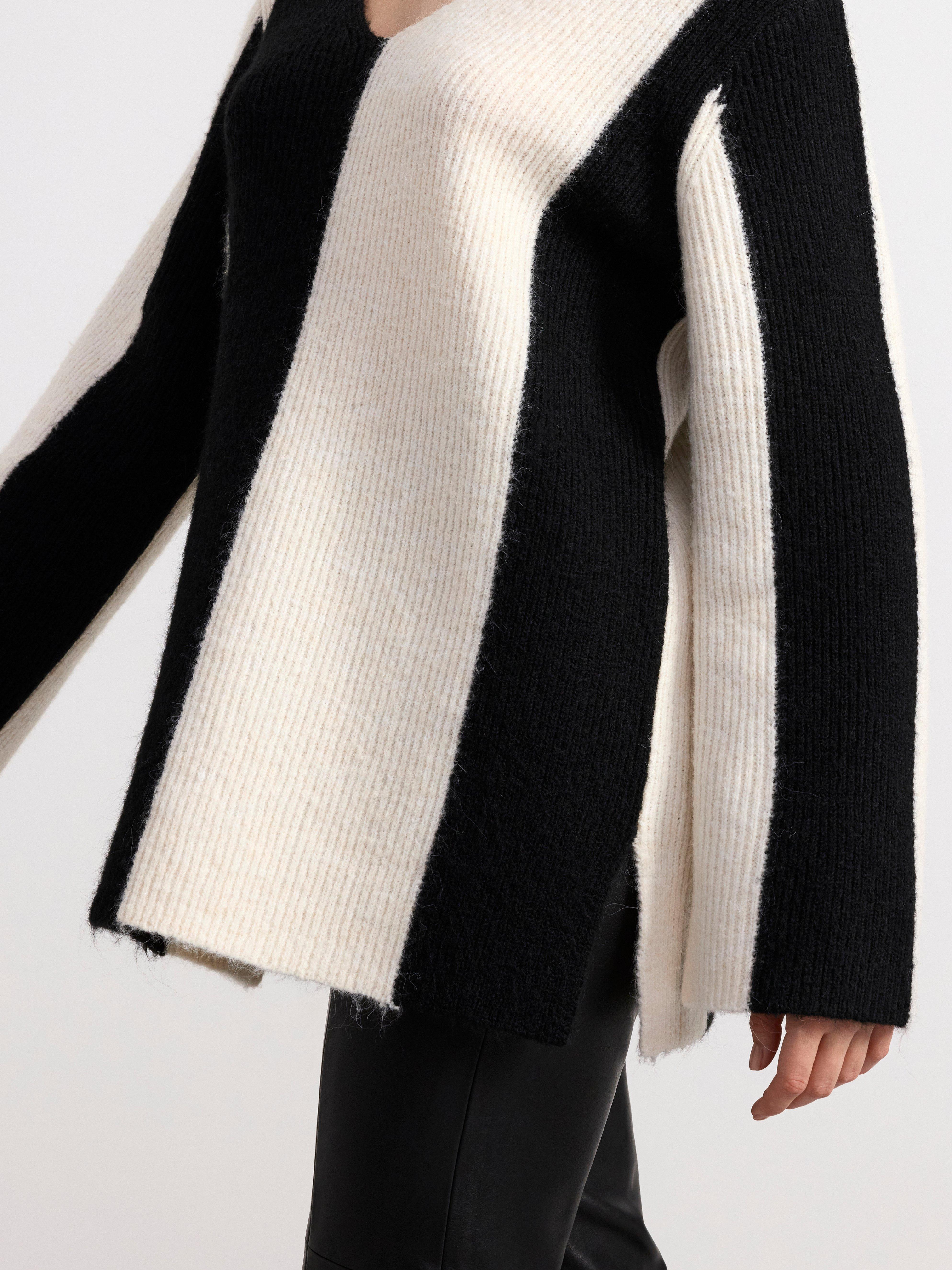 Long sleeve knitted jumper Black