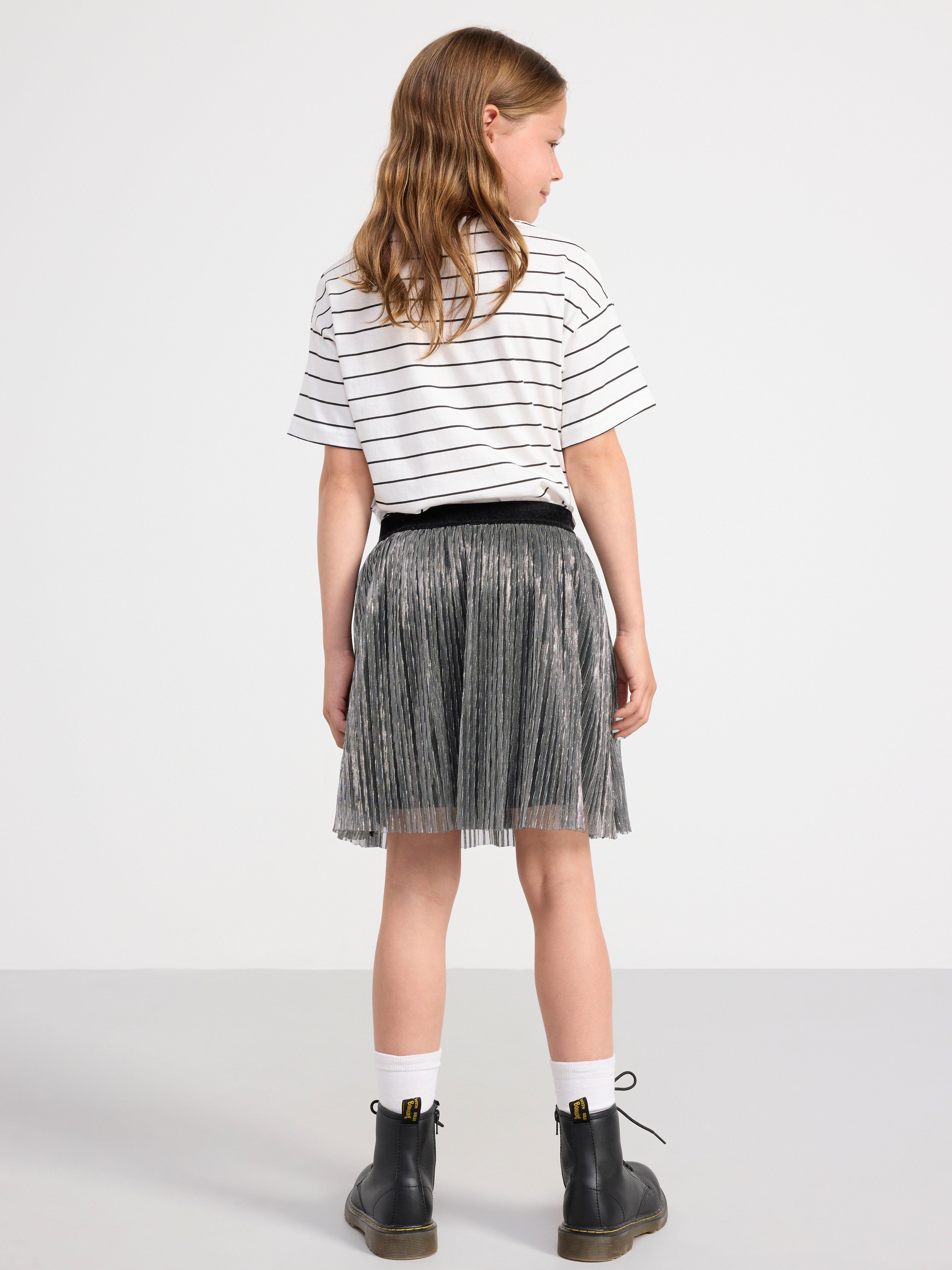 Skirt with pleats Black