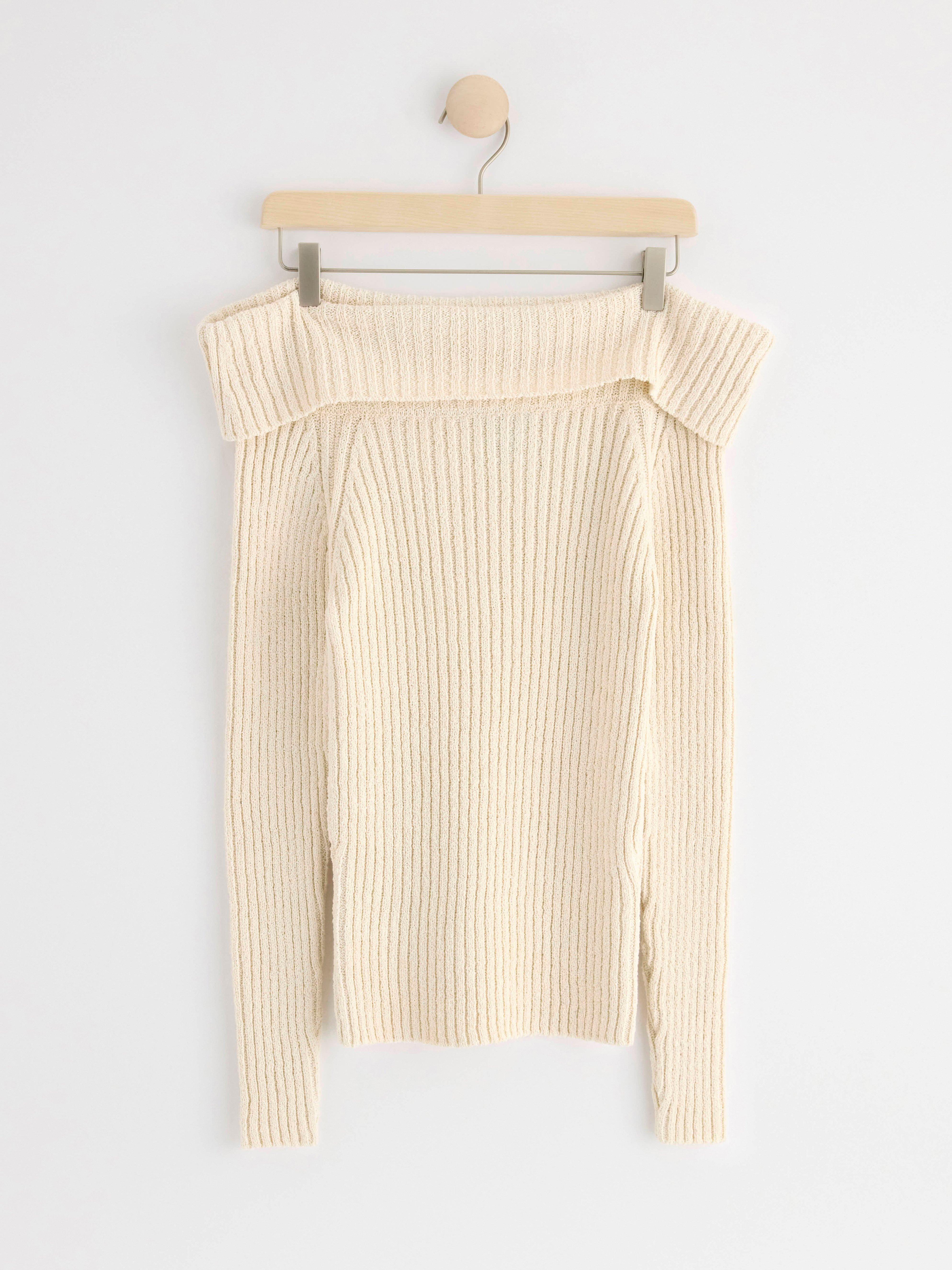 Rib-knitted off-shoulder top white