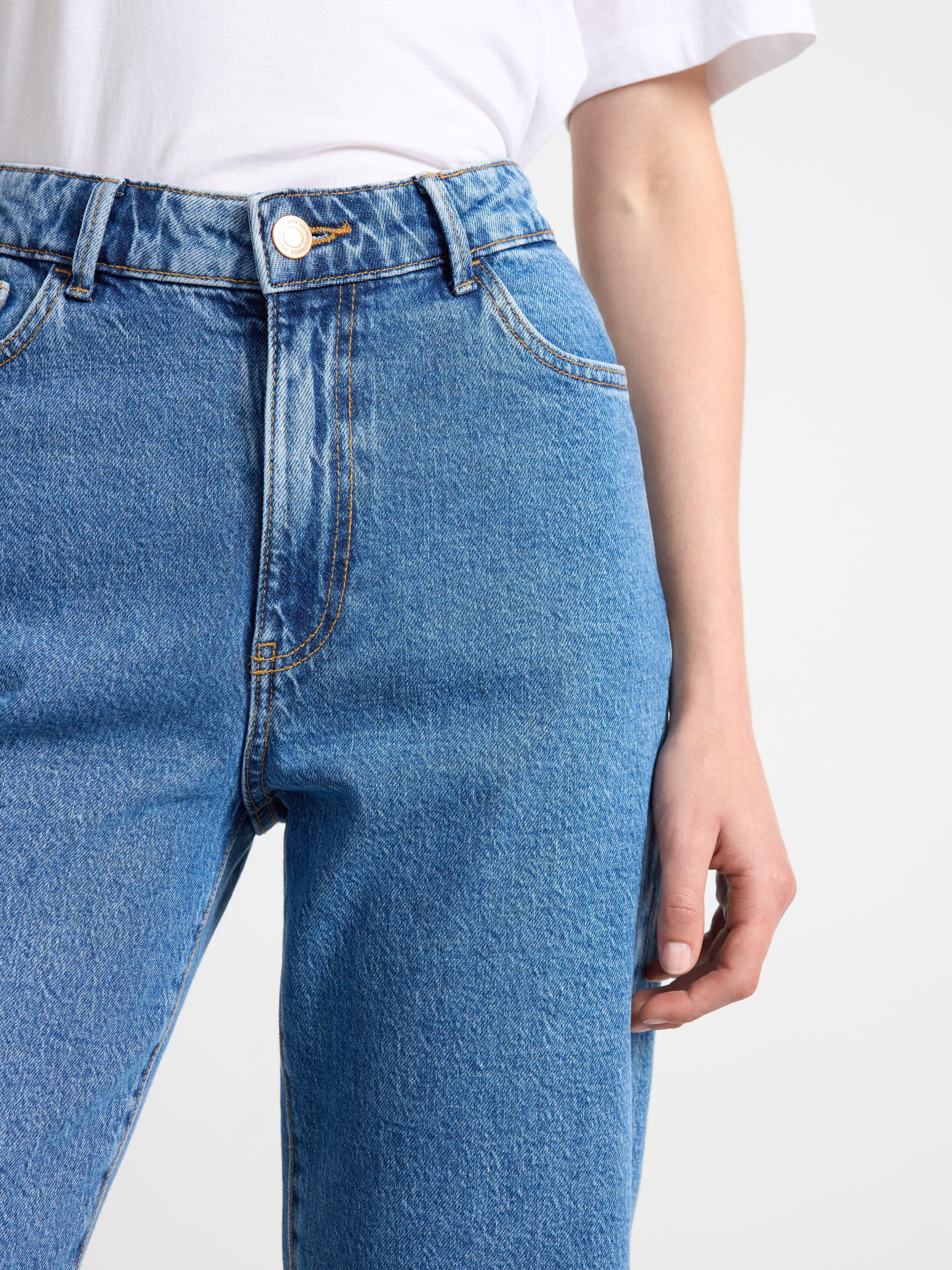 HANNA Wide high waist jeans with cropped leg Denim blue