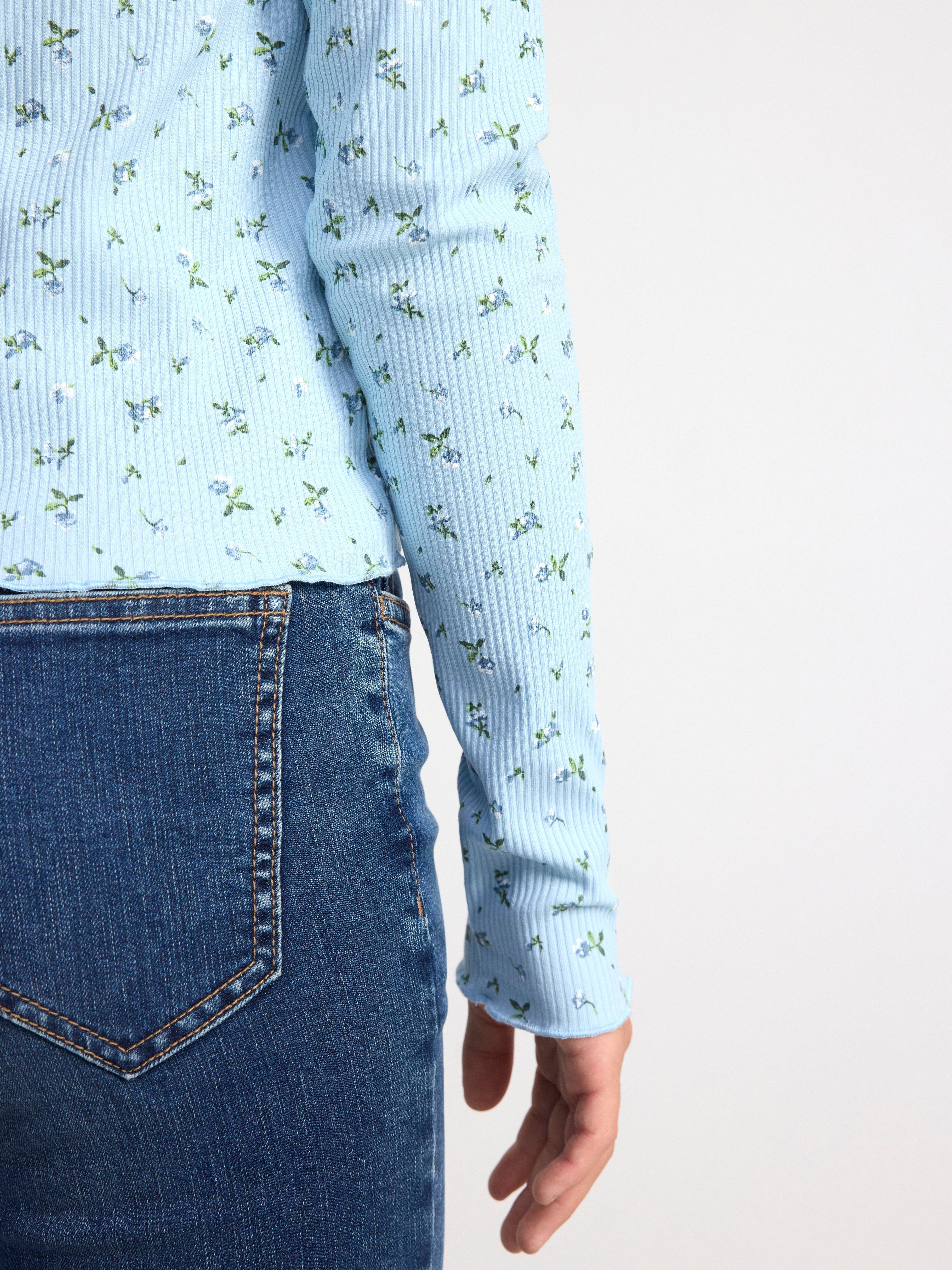 Ribbed long sleeve top with flowers Light Blue