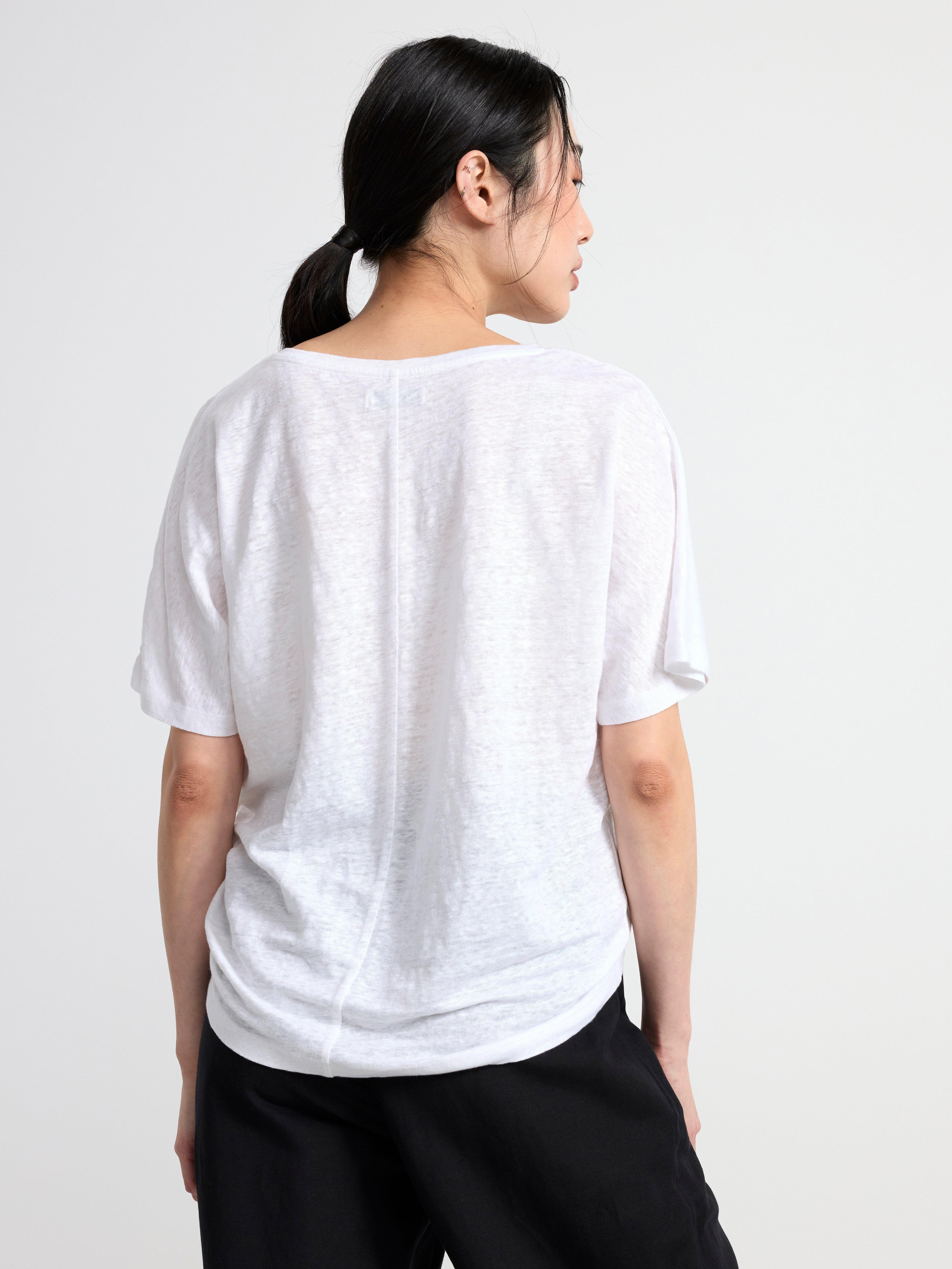 Short sleeve v-neck linen top White
