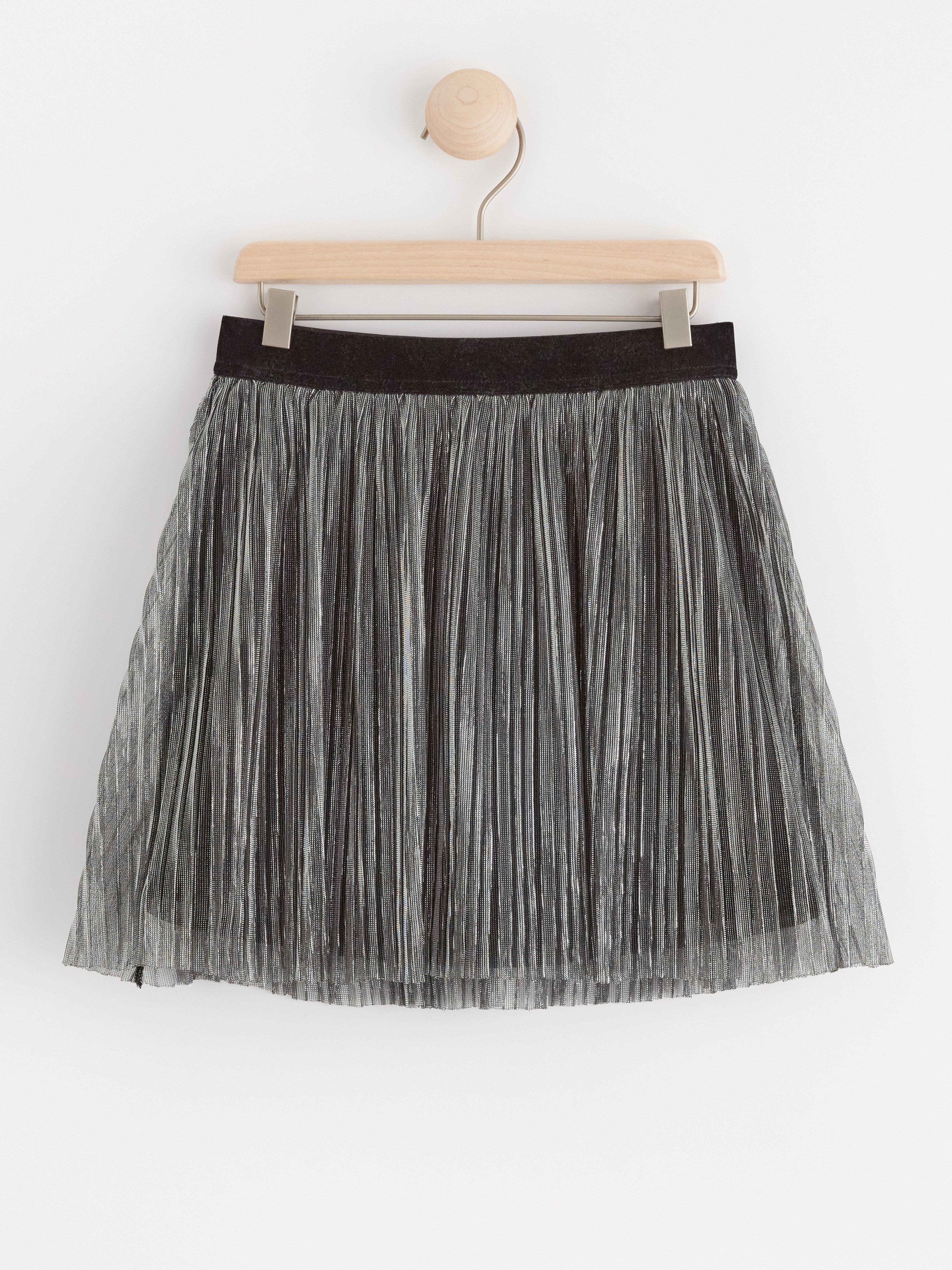 Skirt with pleats Black