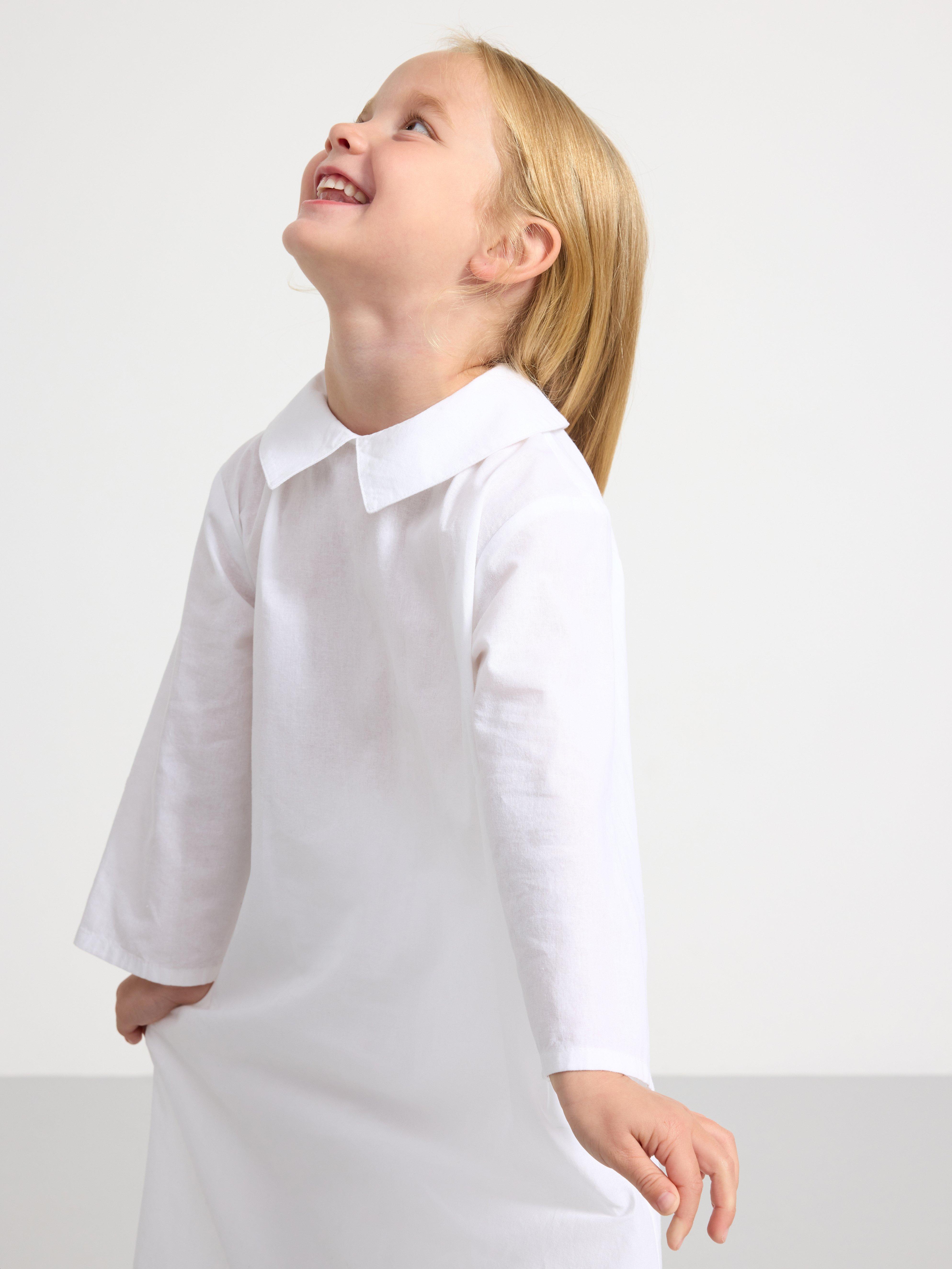 Lucia gown White
