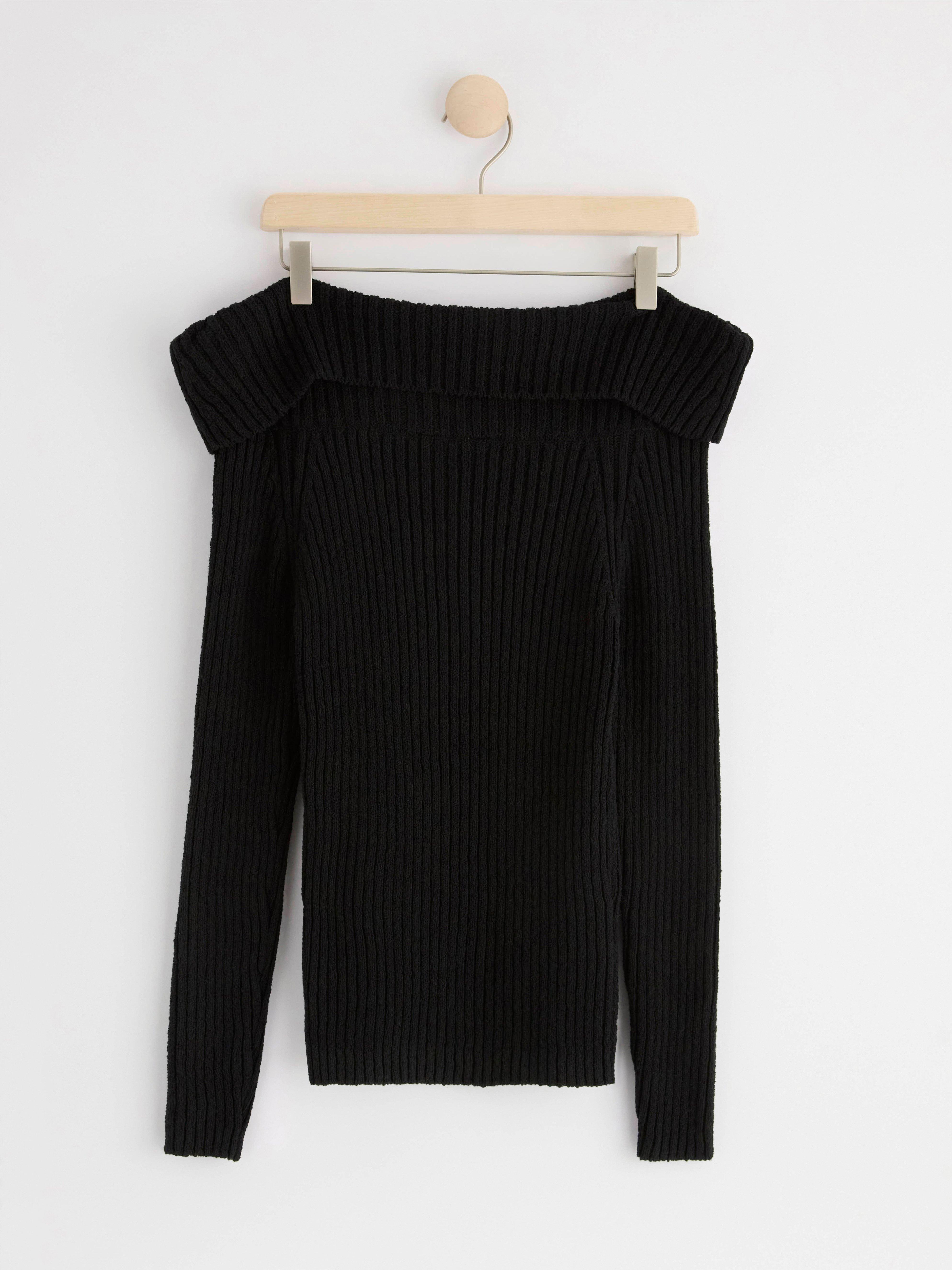 Rib-knitted off-shoulder top Black