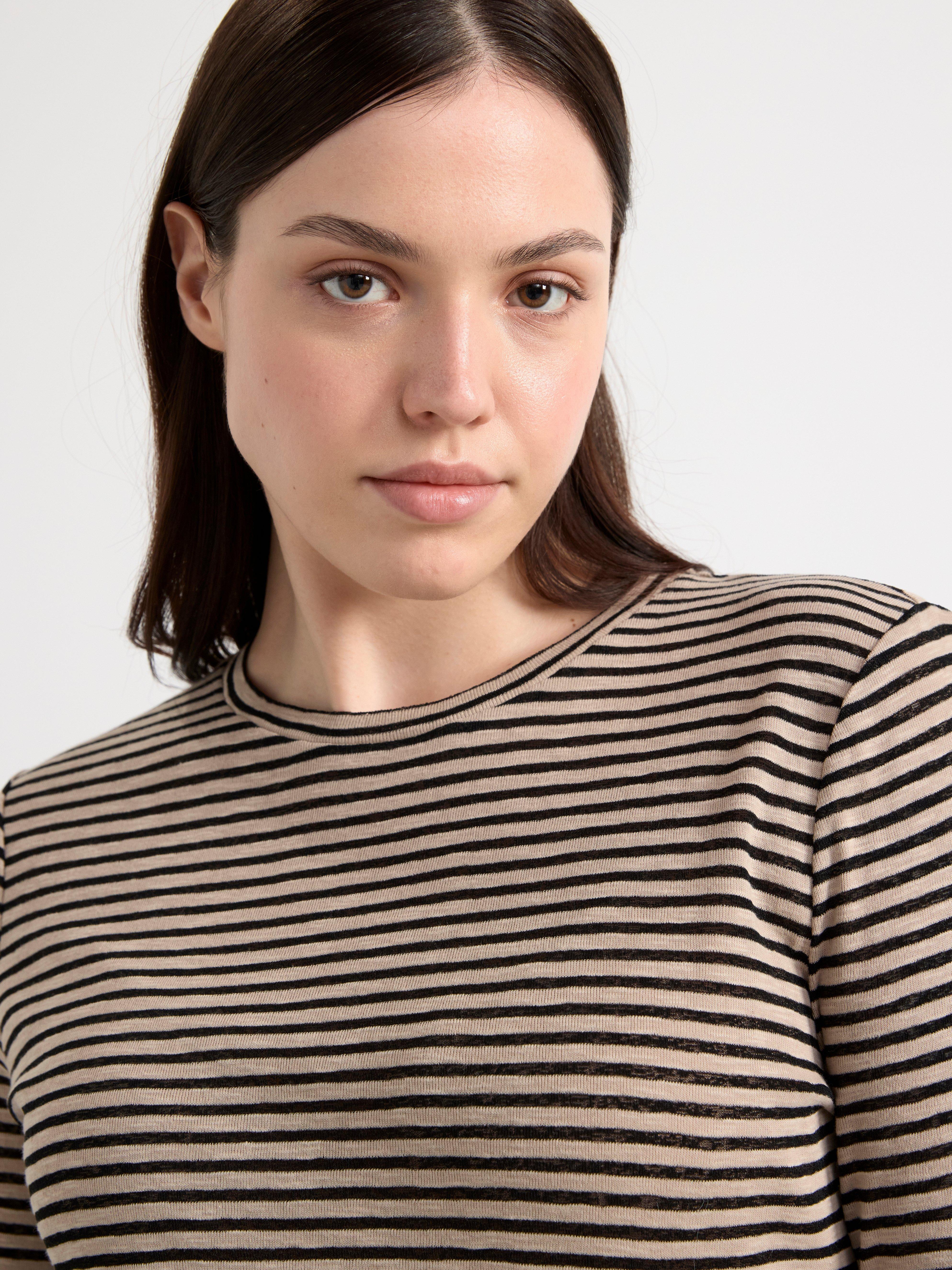 Long sleeve top Beige