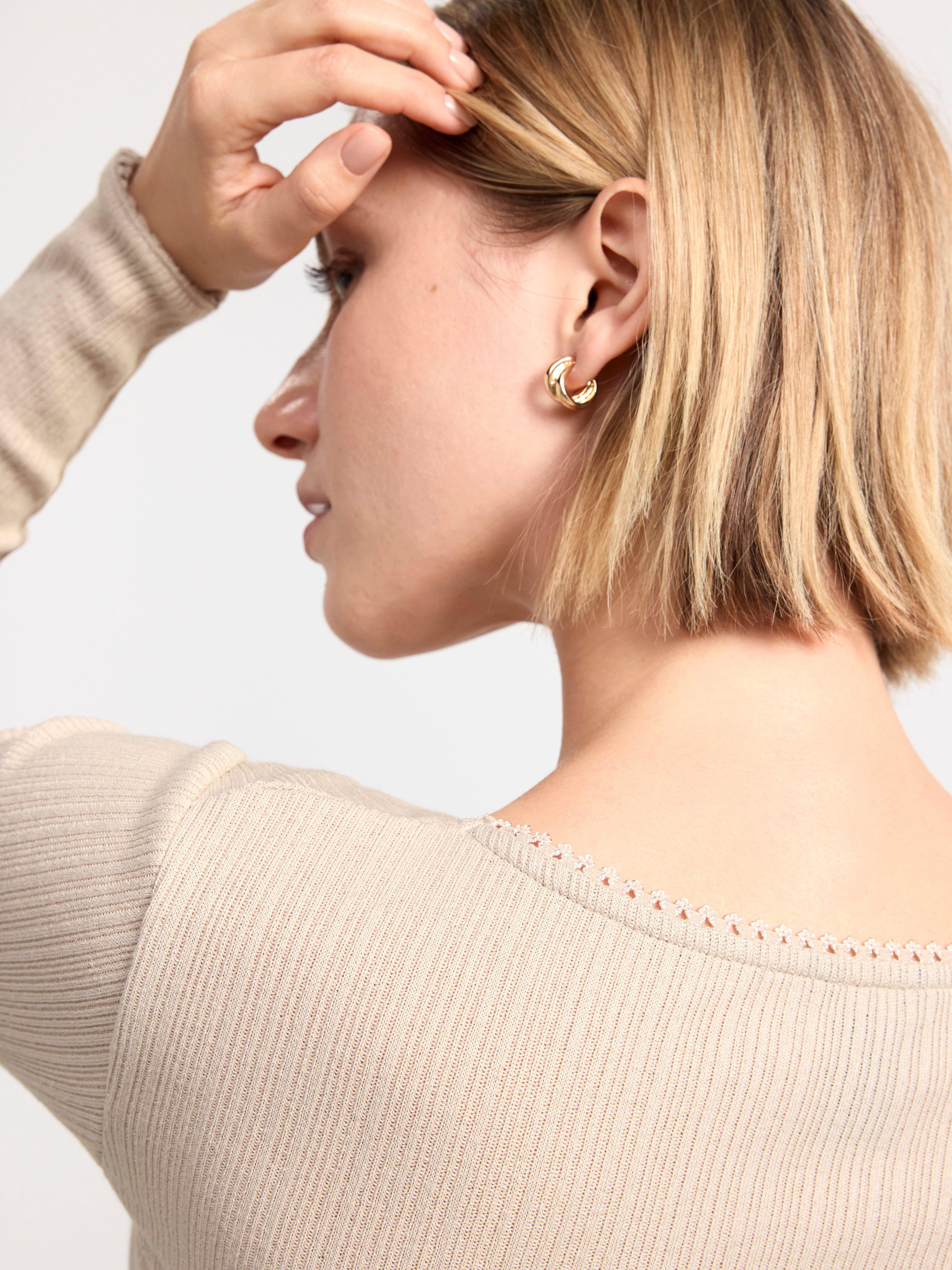 Ribbed long sleeve top Beige