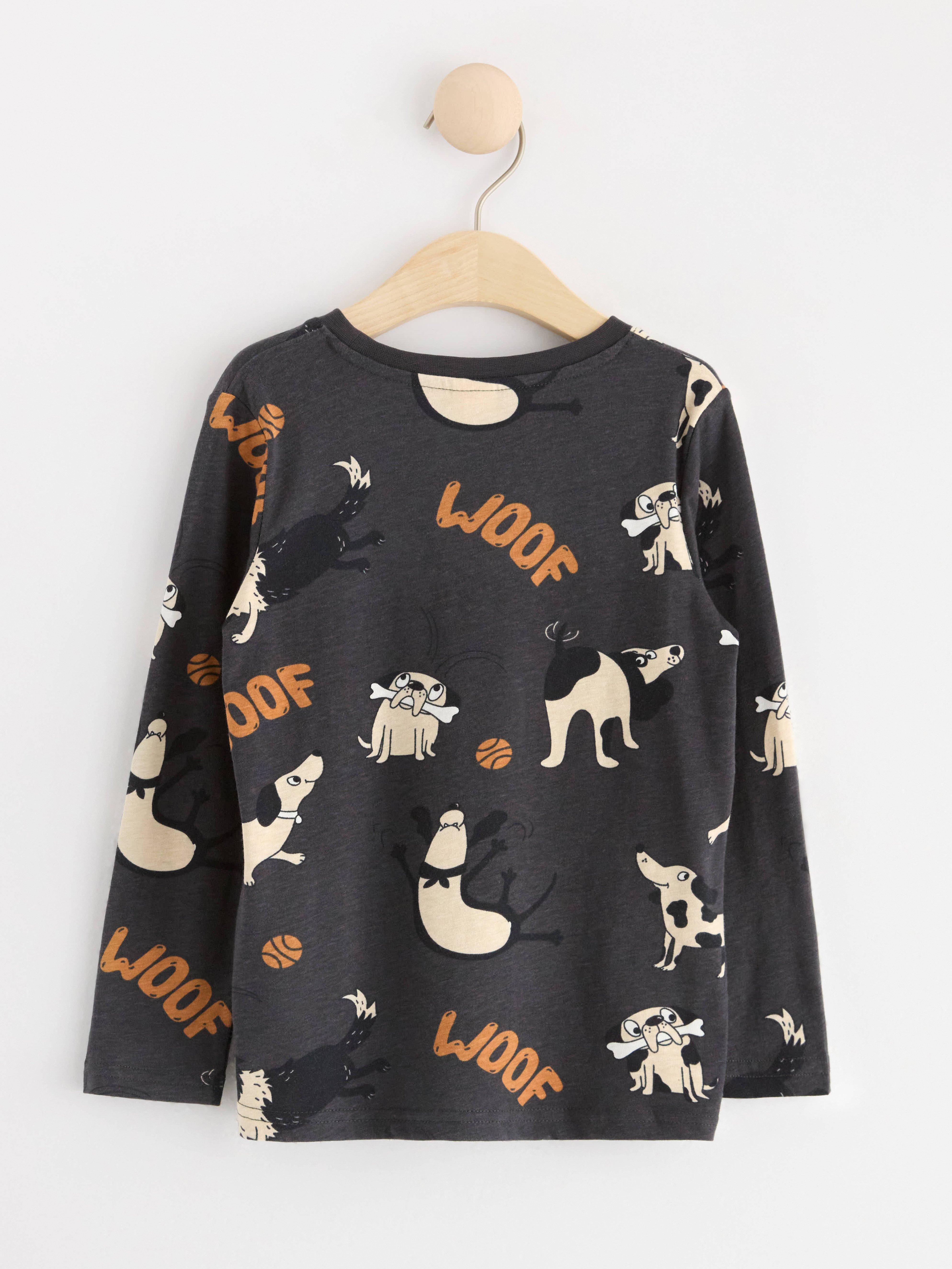 Top with dogs Offblack