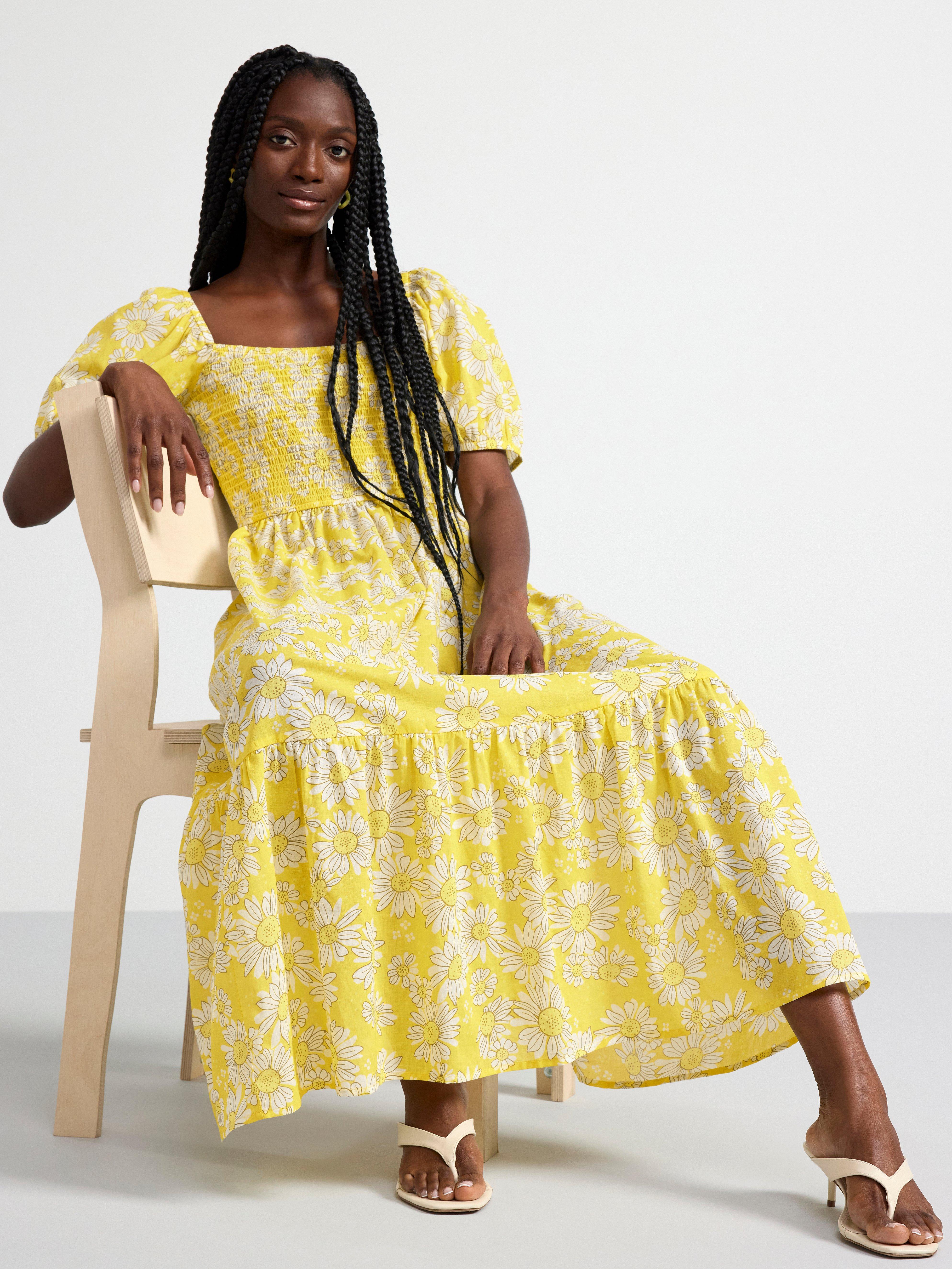 Floral dress with smock Yellow
