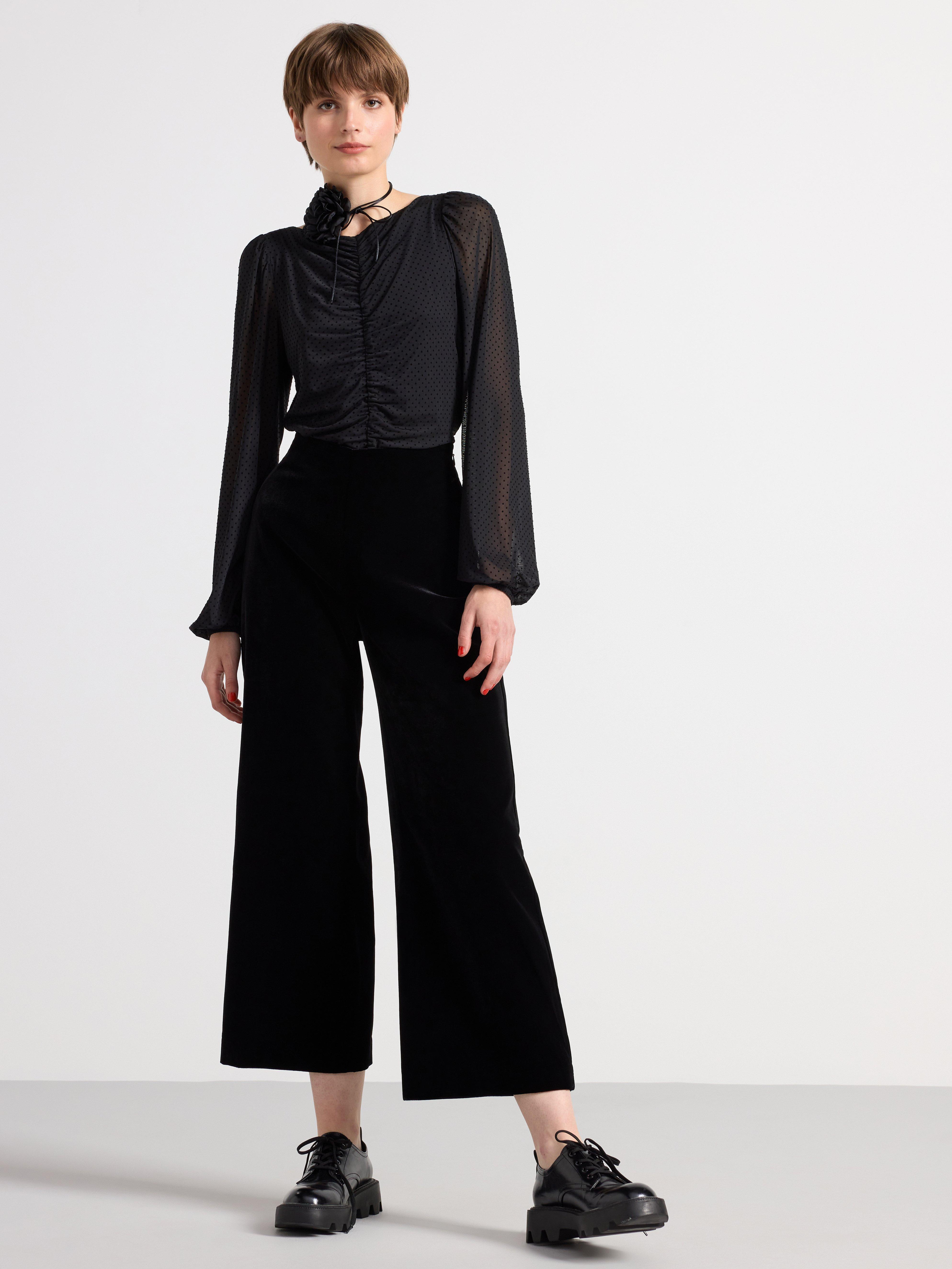 Long sleeve top with gatherings Black