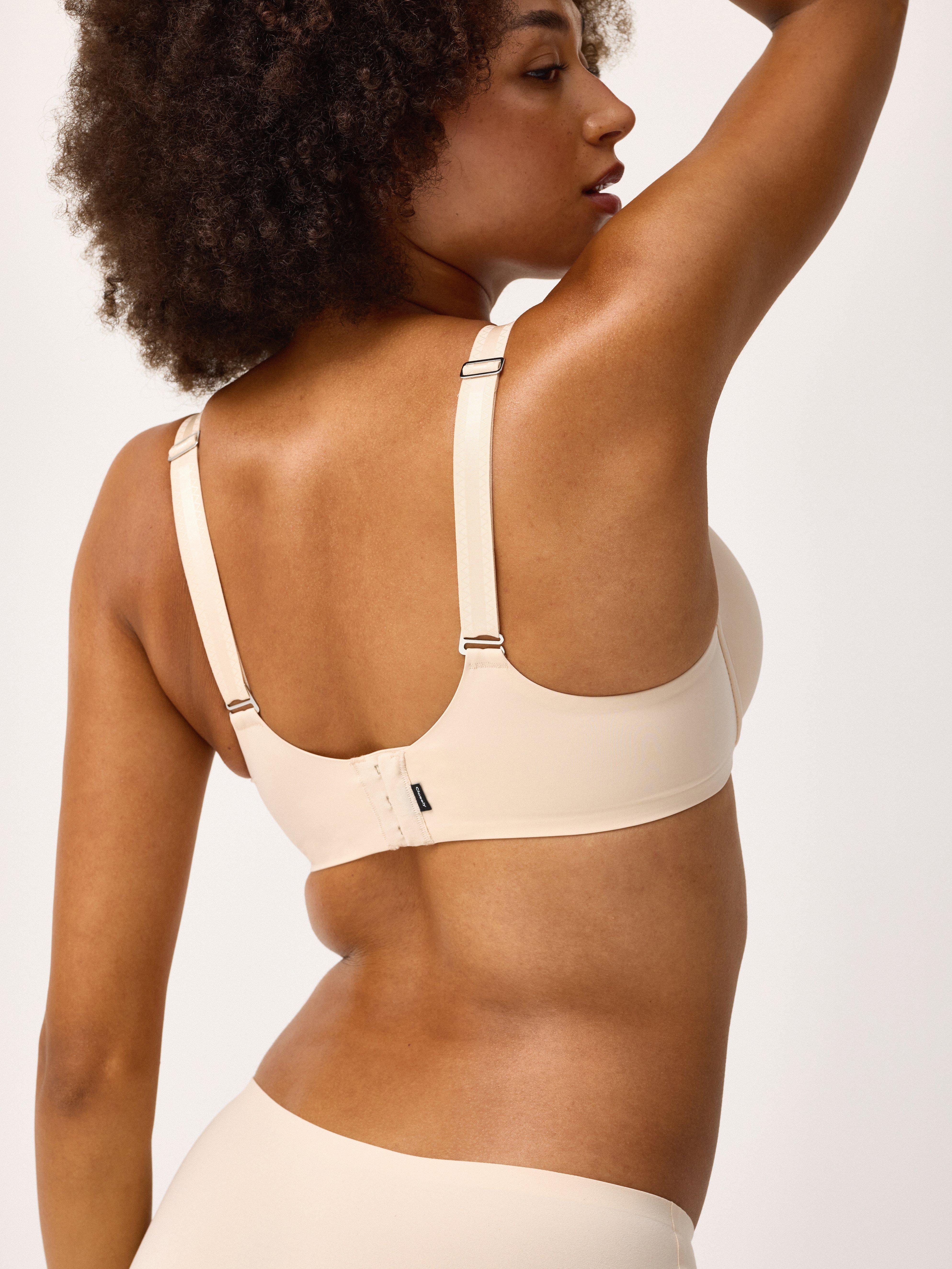 Closely - The T-Shirt Bra Lift Beige