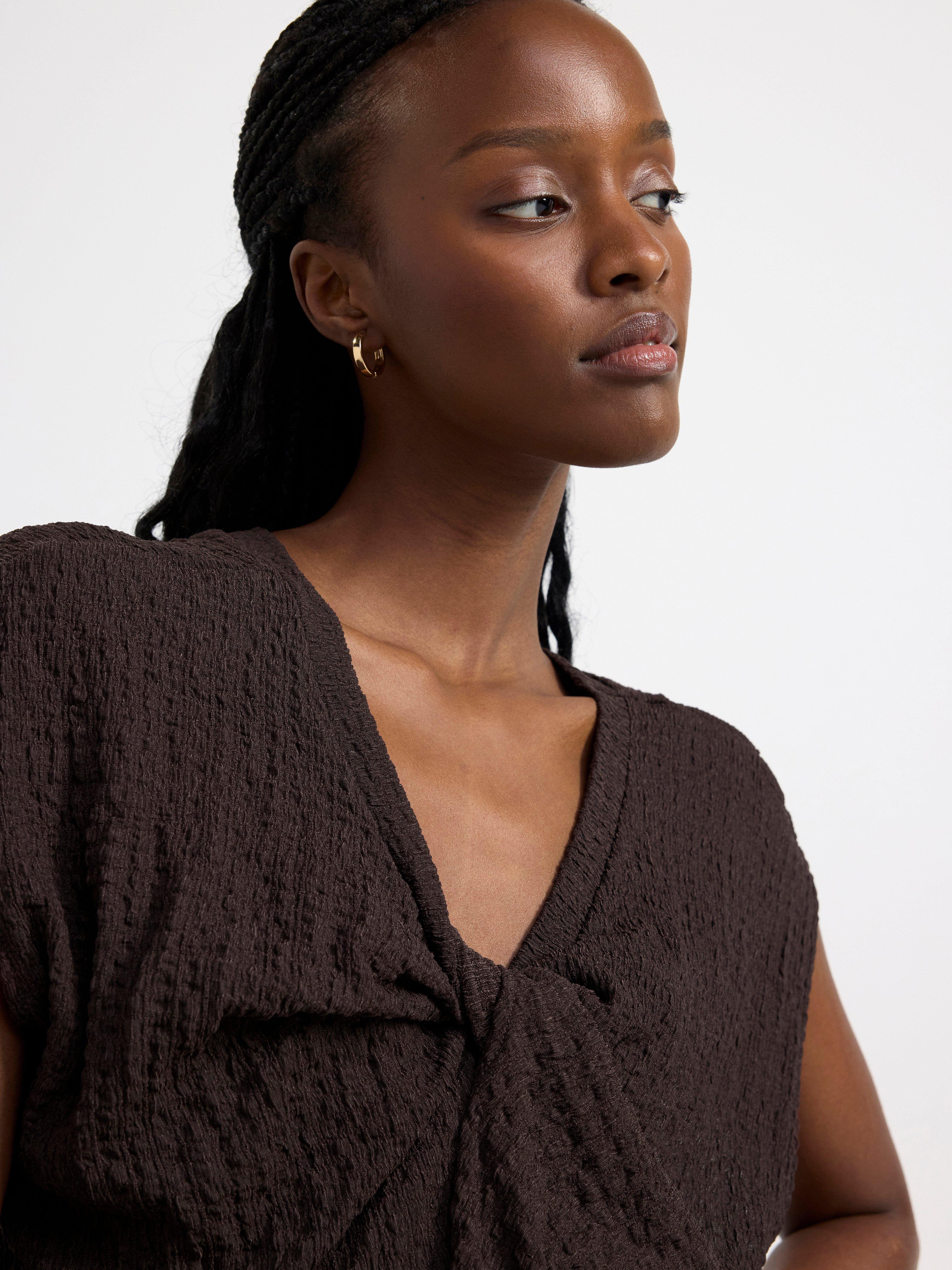 Textured short sleeve top Brown