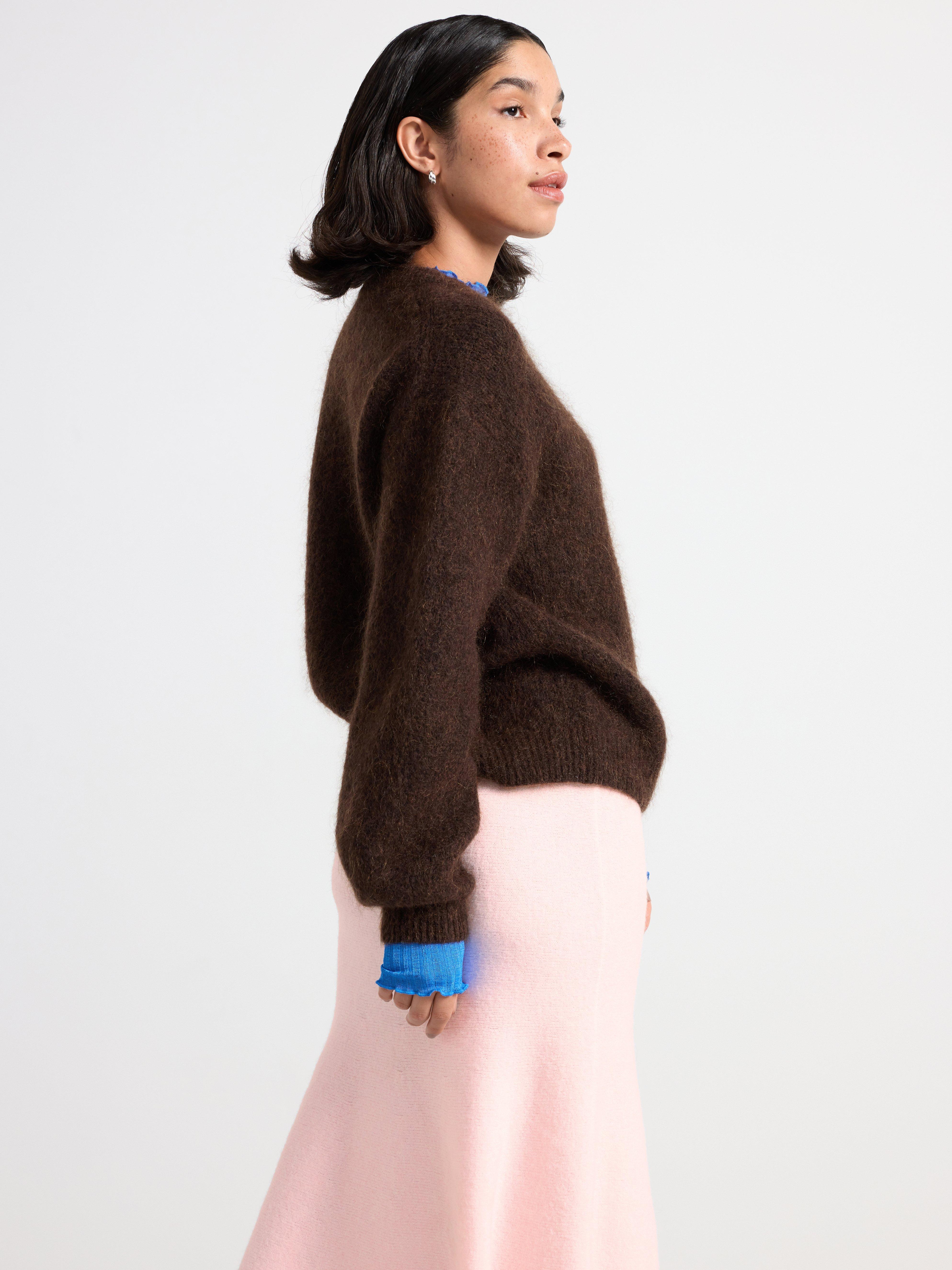 Knitted jumper in mohair blend brown