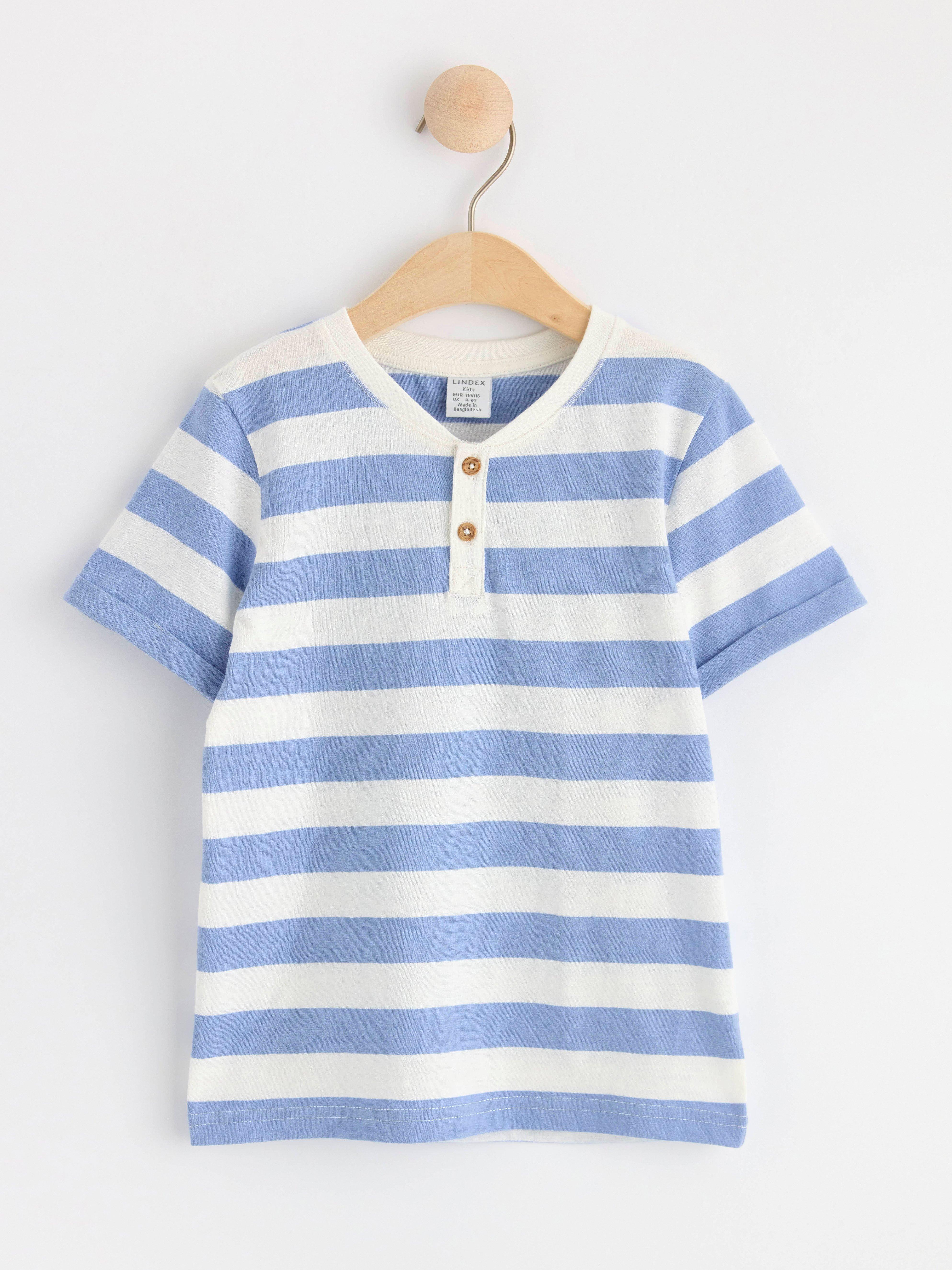Short sleeve top with buttons Lt Dusty Blue