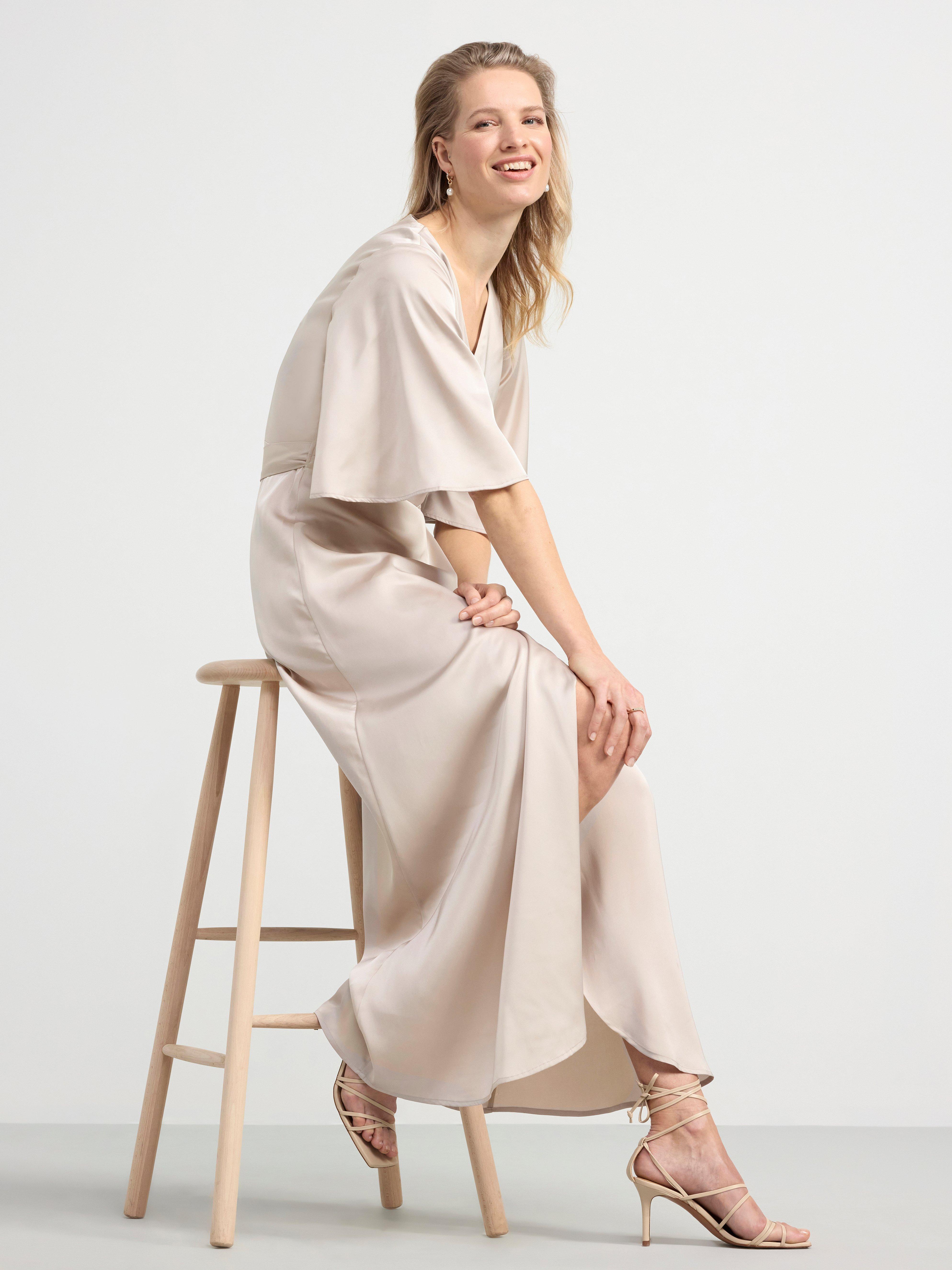 Satin wrap dress Light Dusty Grey