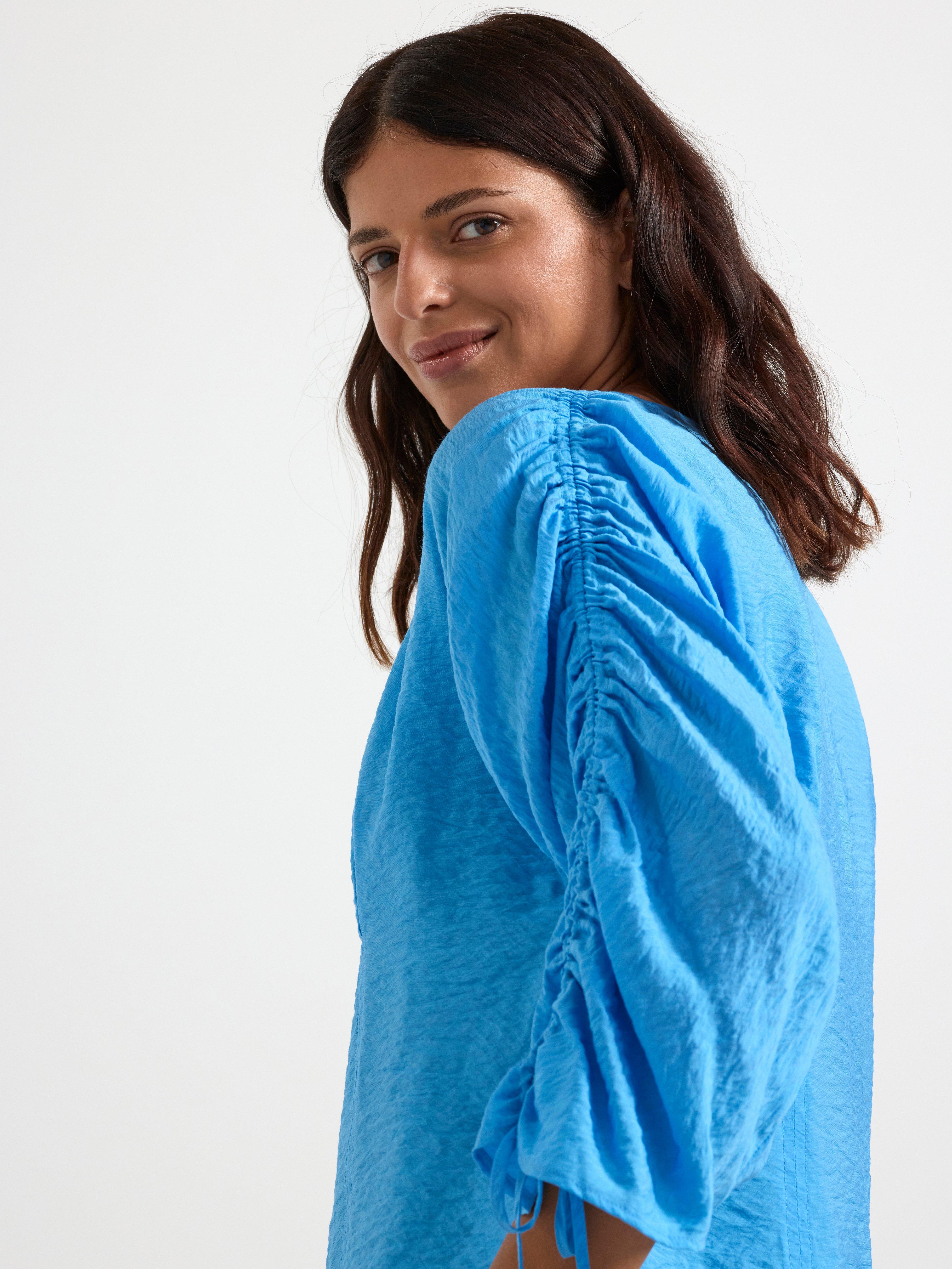 Blouse with drawstrings Light dusty Blue