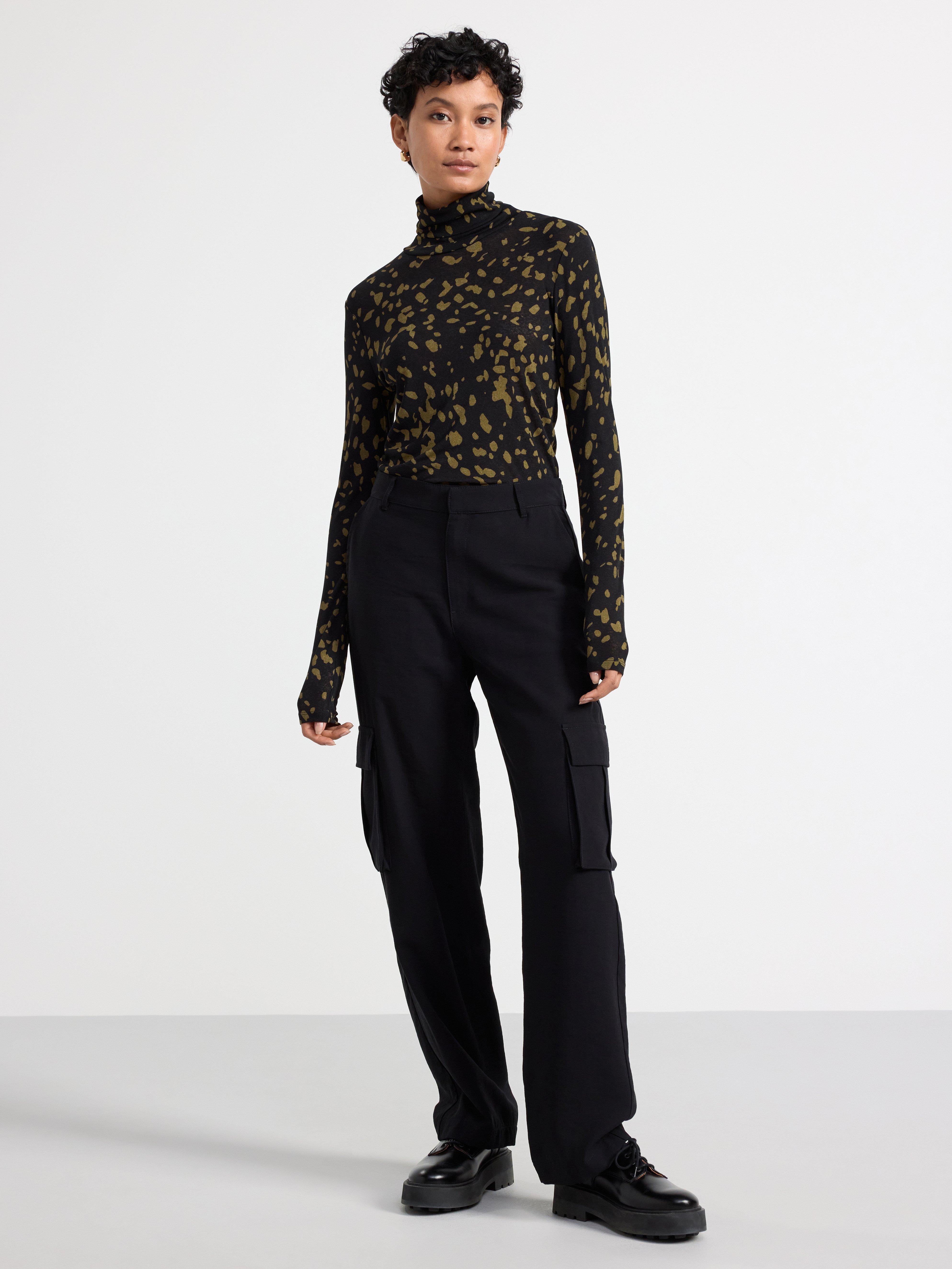 Turtle neck top Black