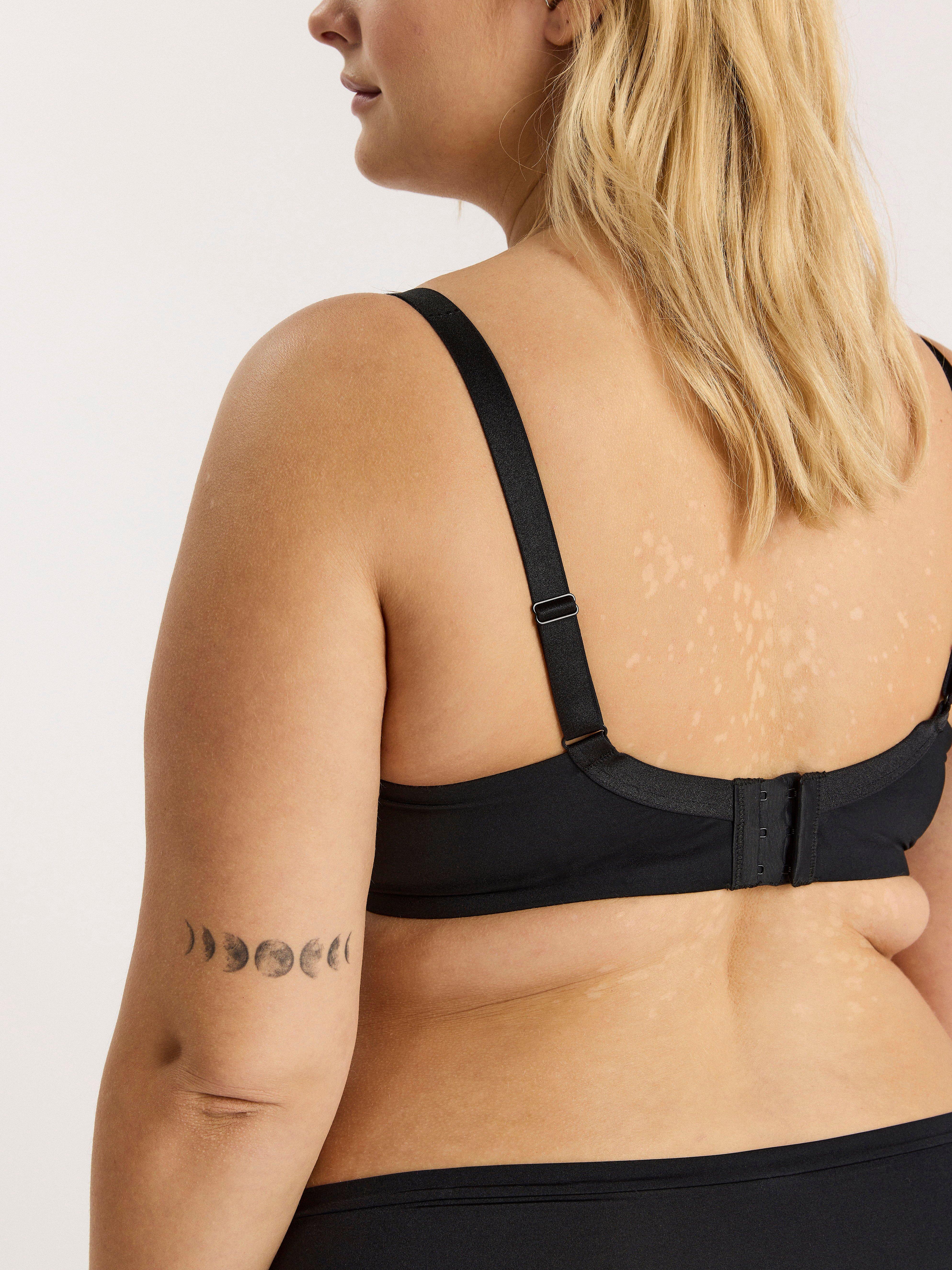 Akleja balconette bra with lace Black