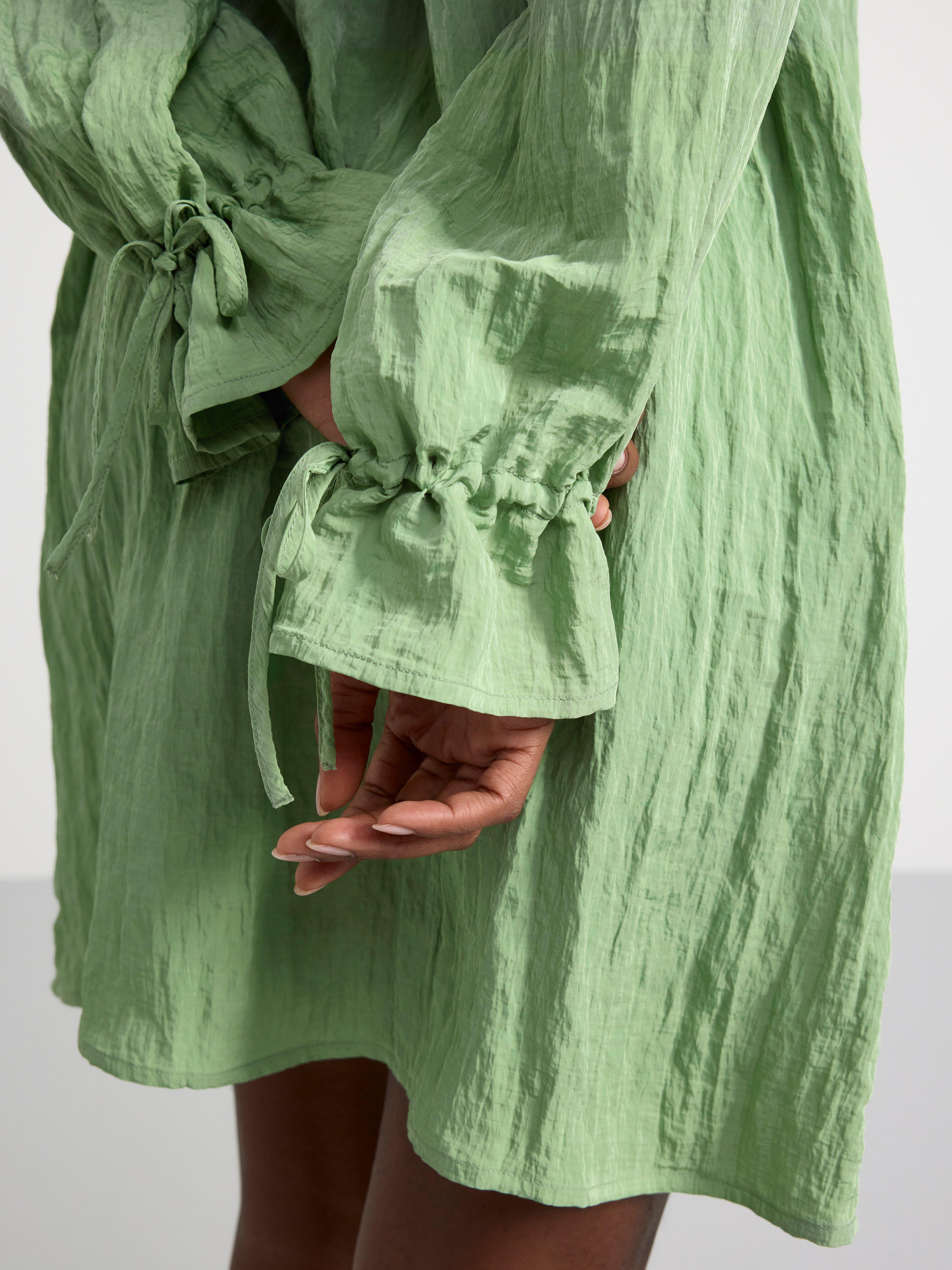 Long sleeved tunic green