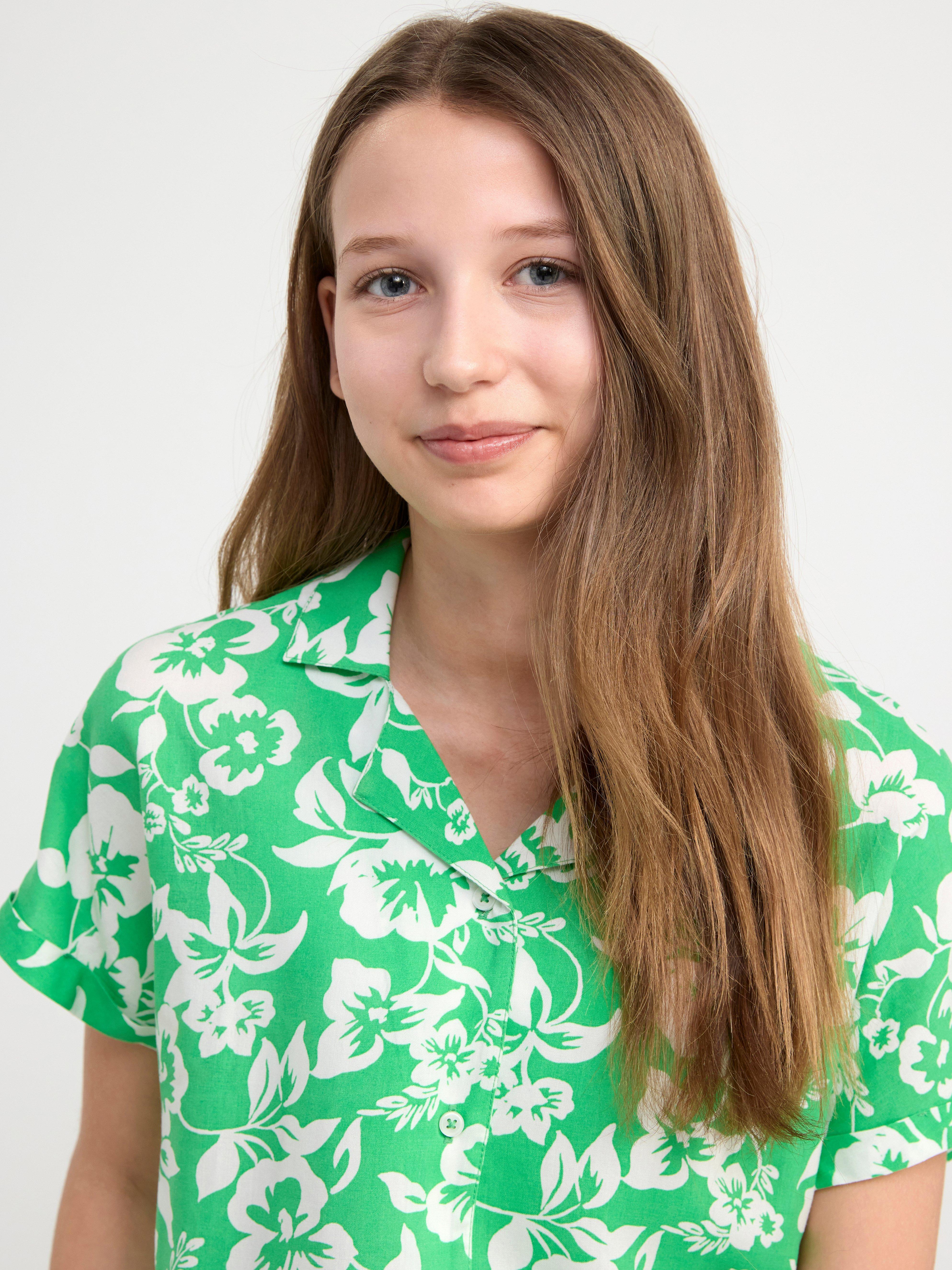 Patterned short sleeve blouse Green
