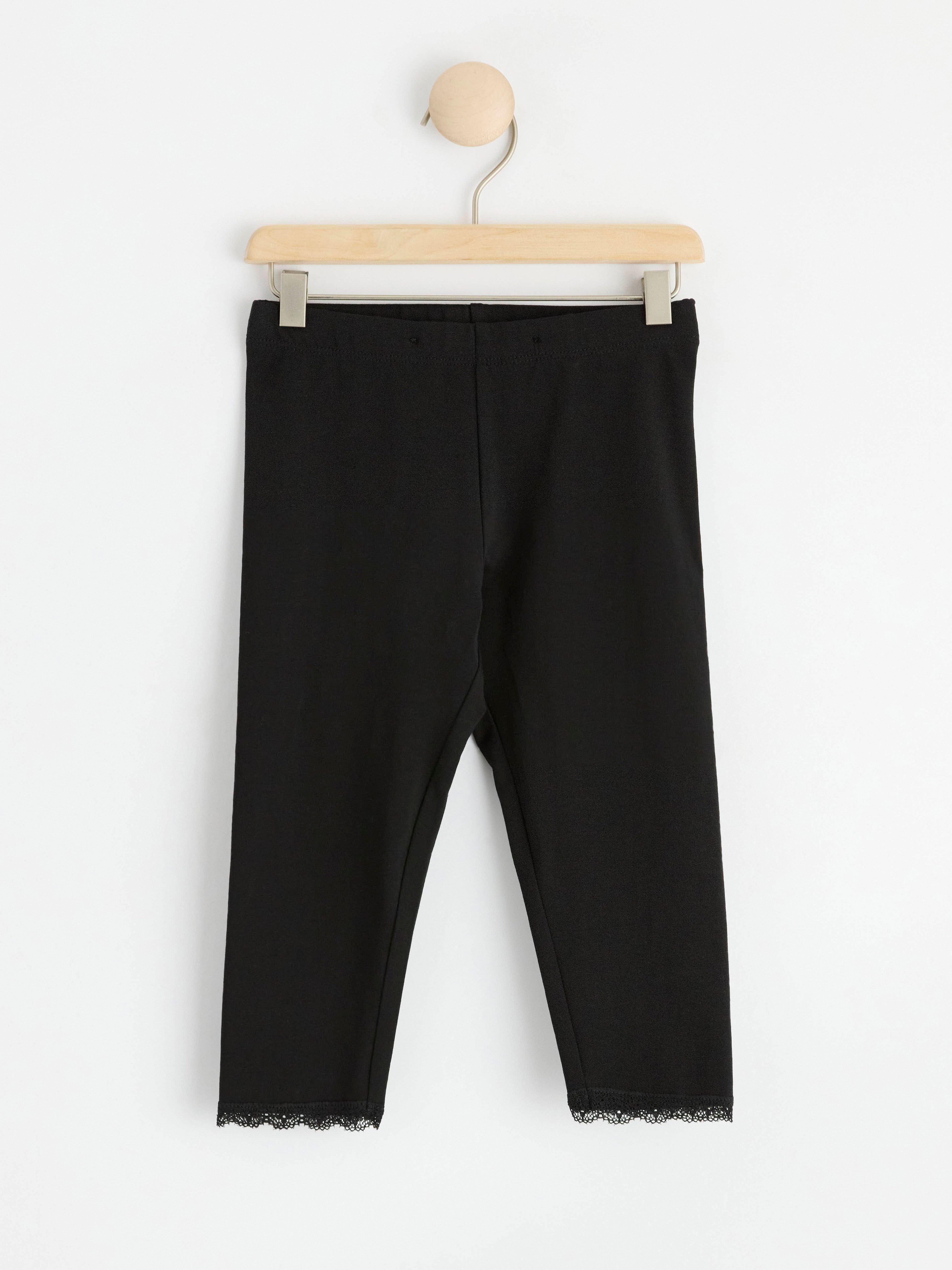 Capri leggings with lace trim Off black