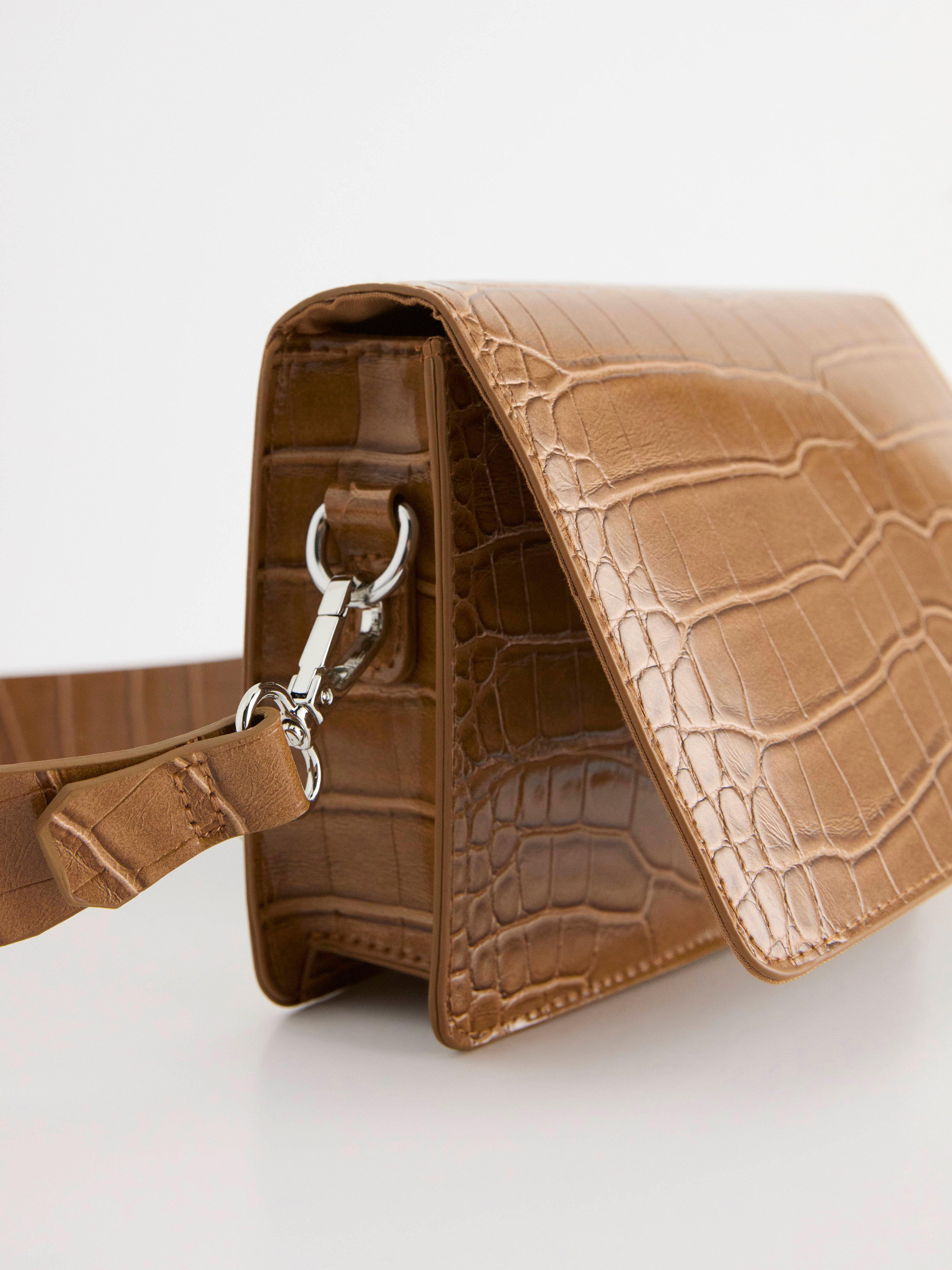 Crocodile patterned shoulder bag Light Brown