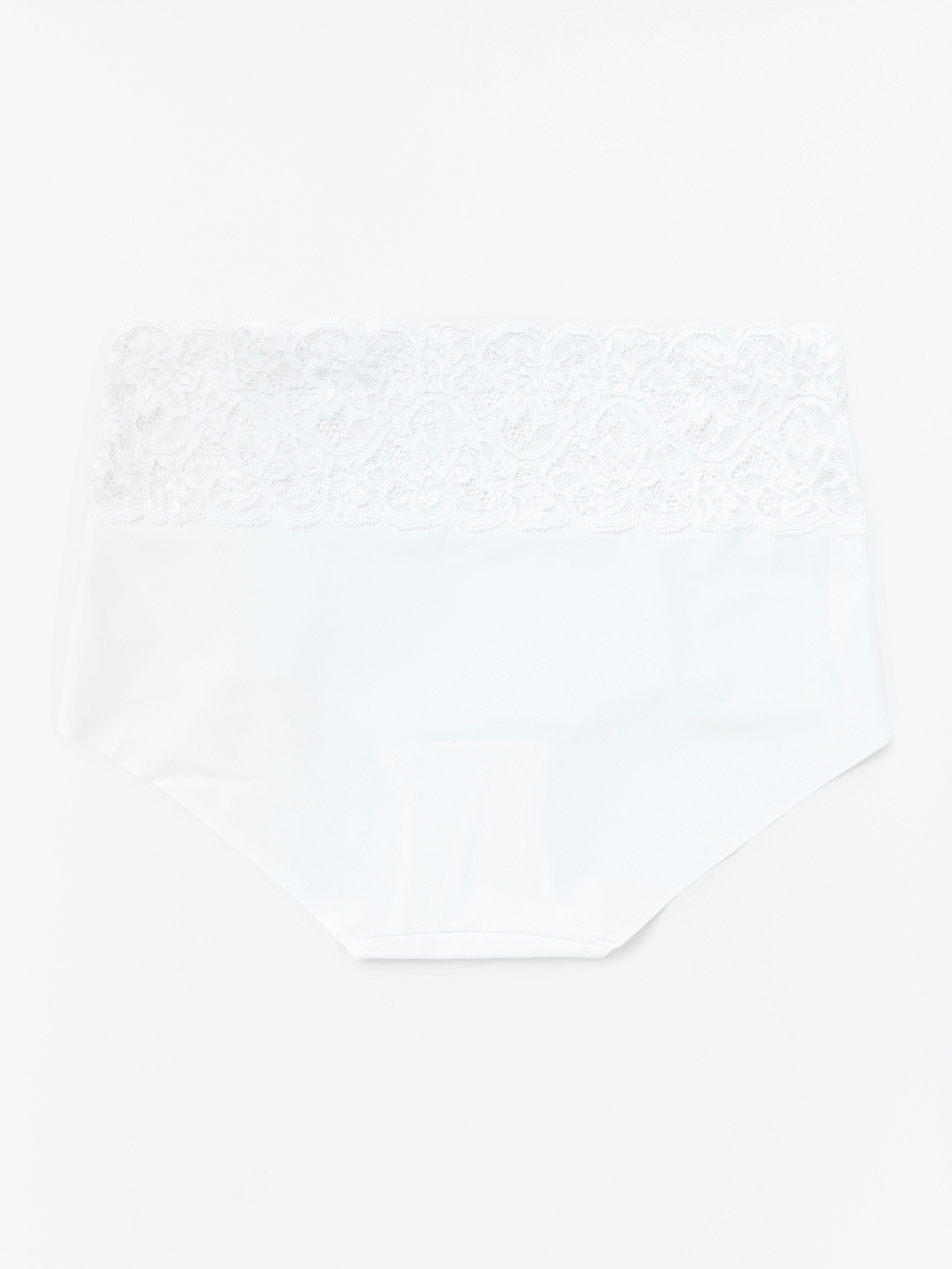 Invisible regular waist brief with lace White