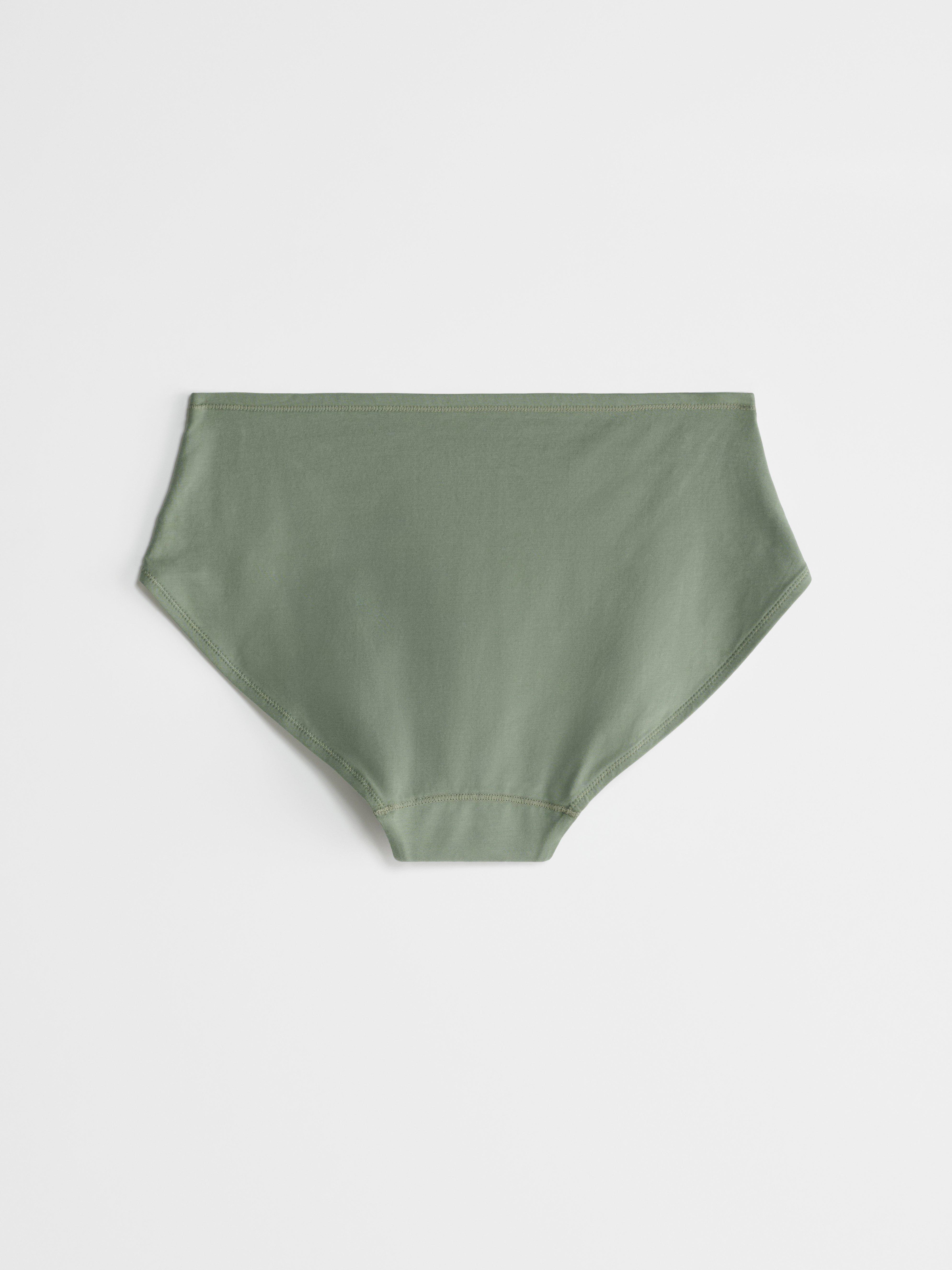 Engineered Hiphugger Period Proof – Period Panty Medium Absorbency Dark Green