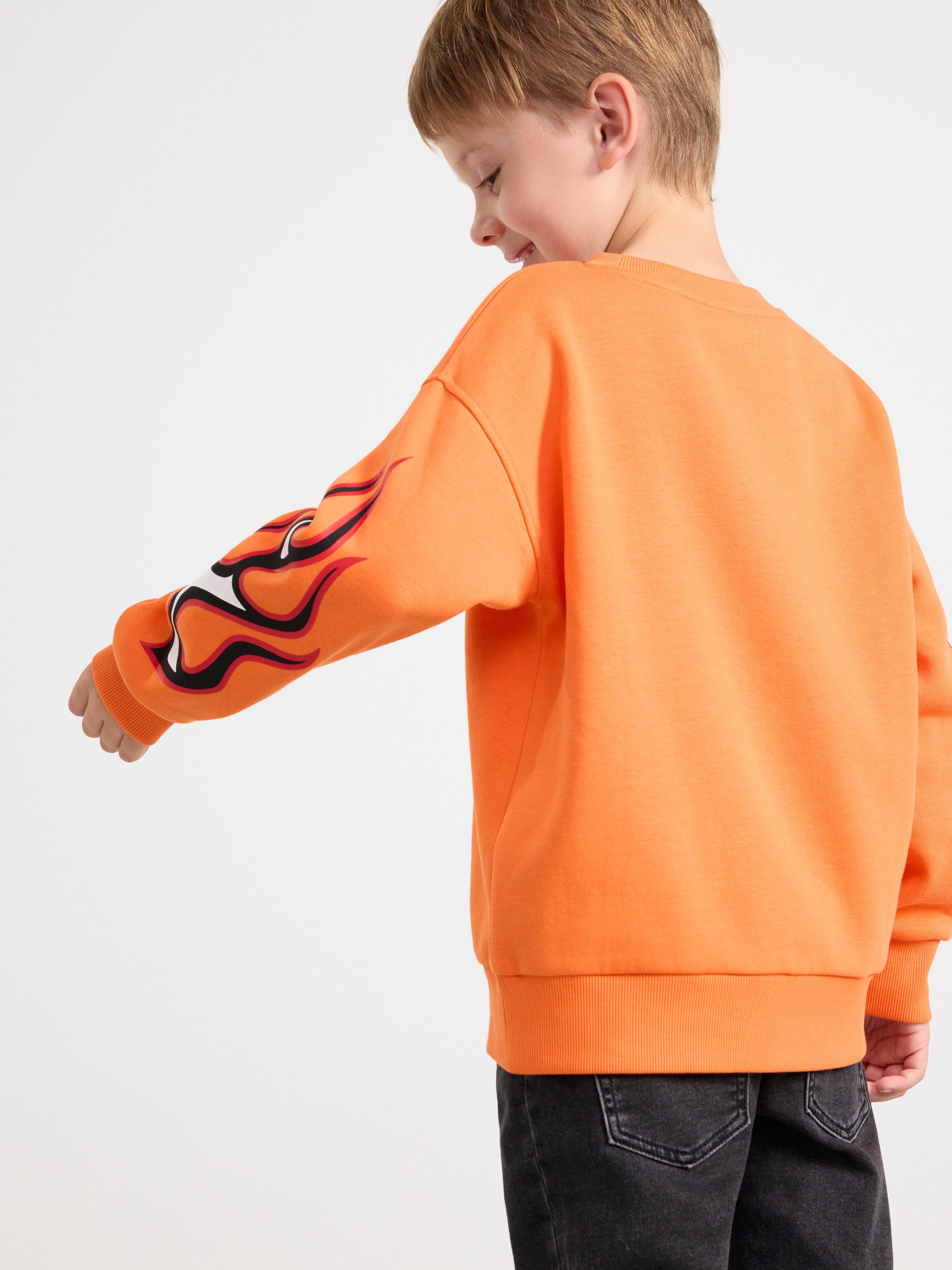 Sweatshirt with flames orange
