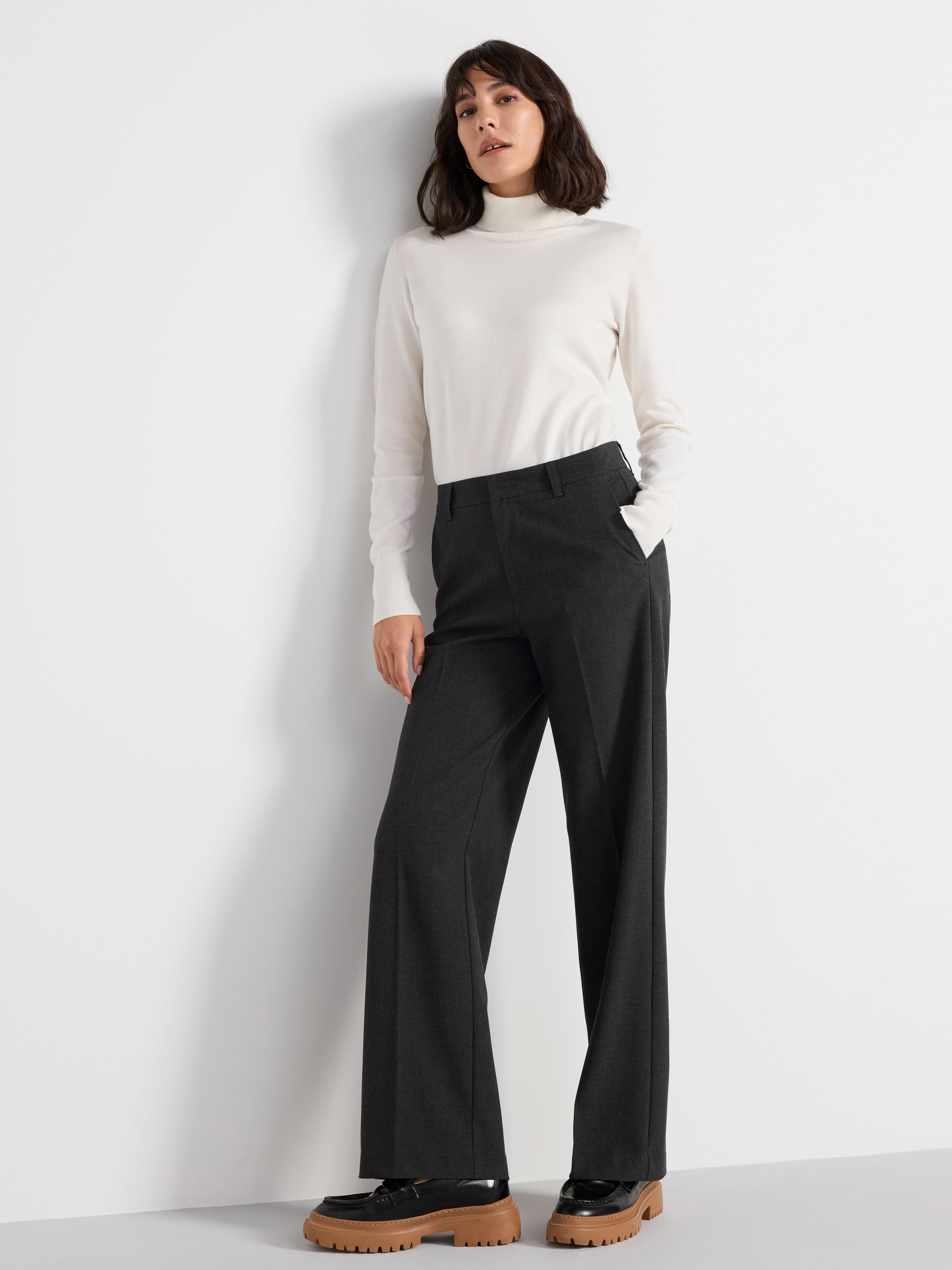 Fine-knit roll neck top Off White