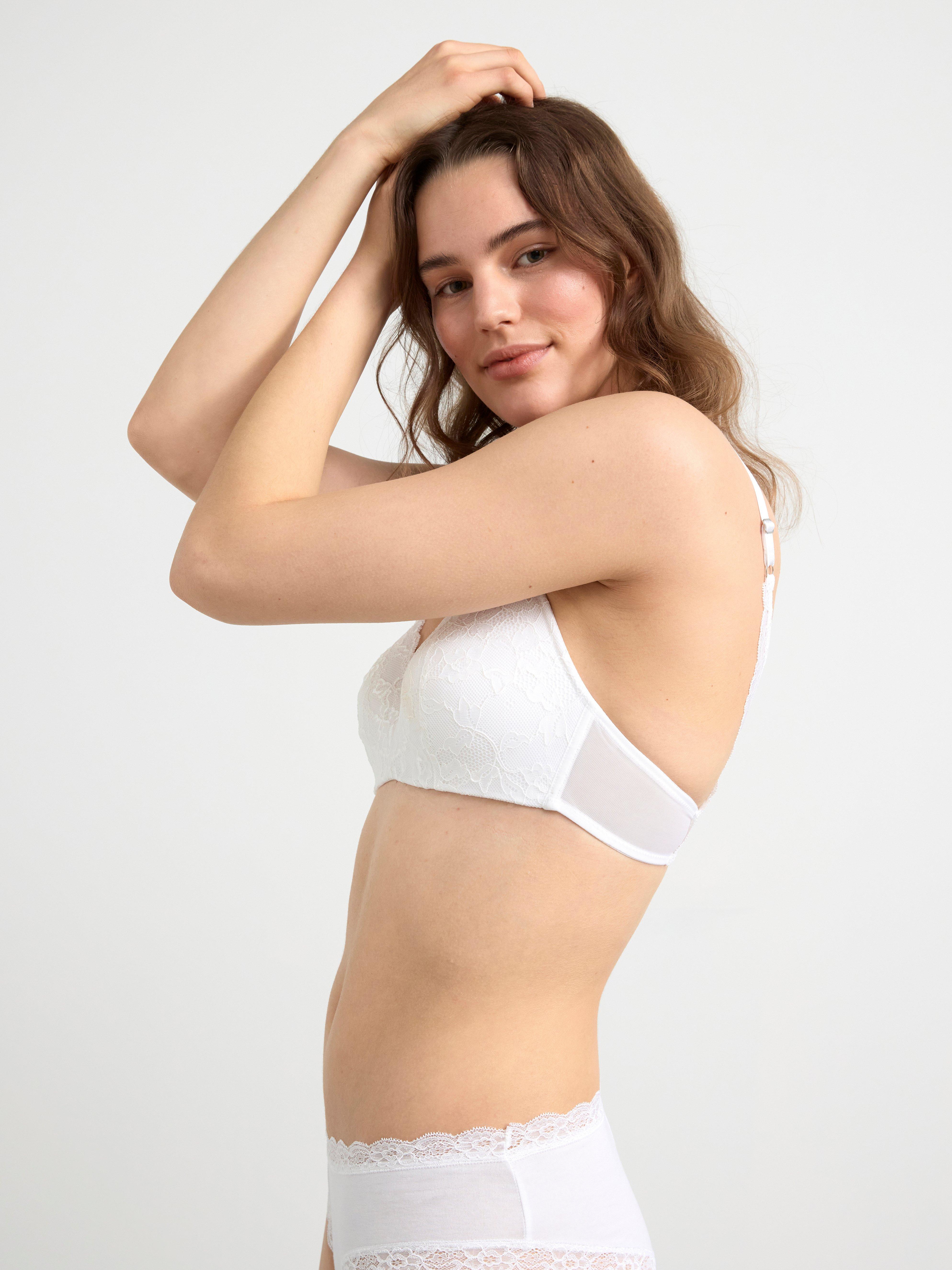 Flora wirefree bra with lace White