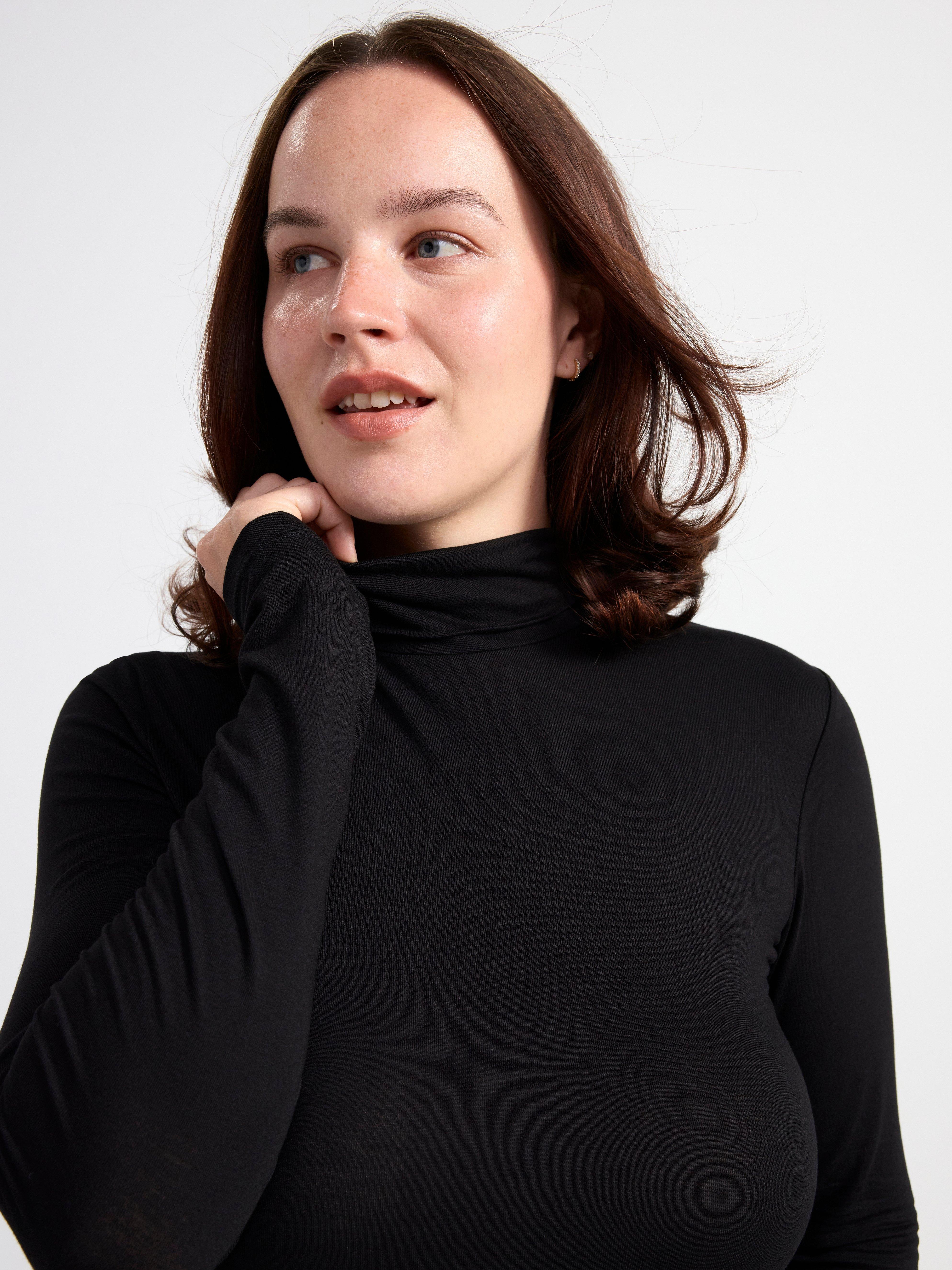 Long sleeve roll neck top Black