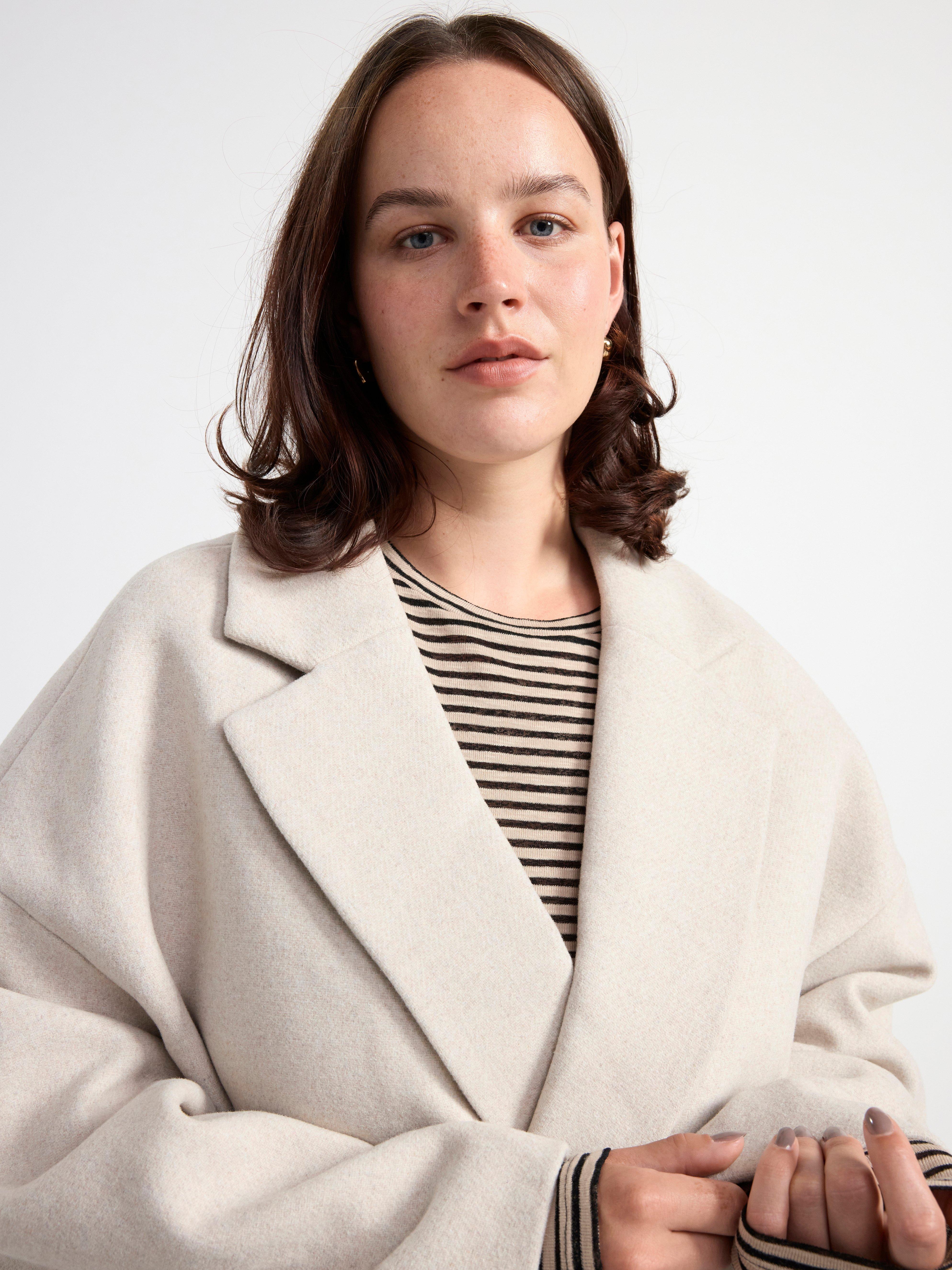 Jacket in wool blend with double button closure Light Beige Melange