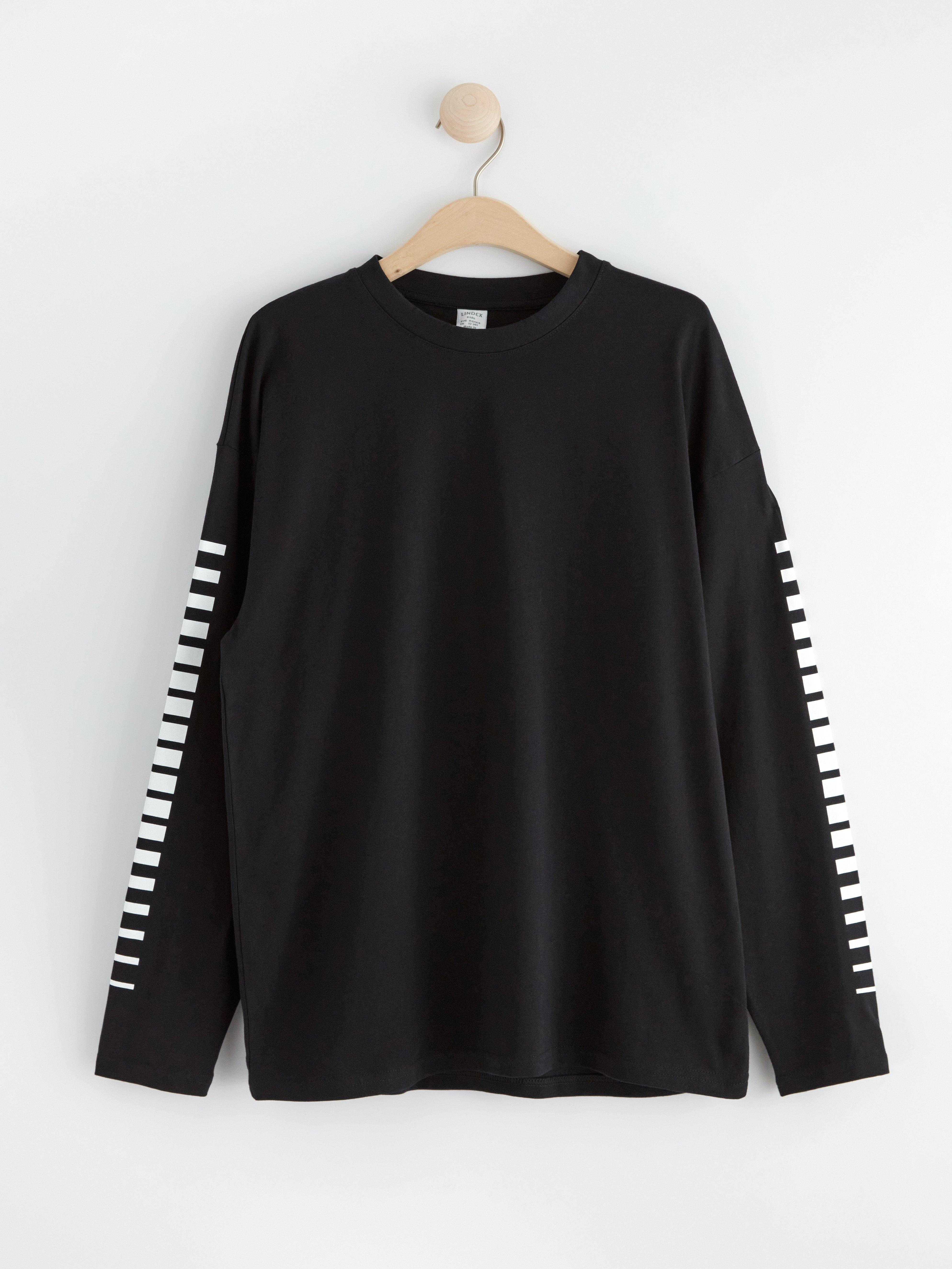 Top with print Black