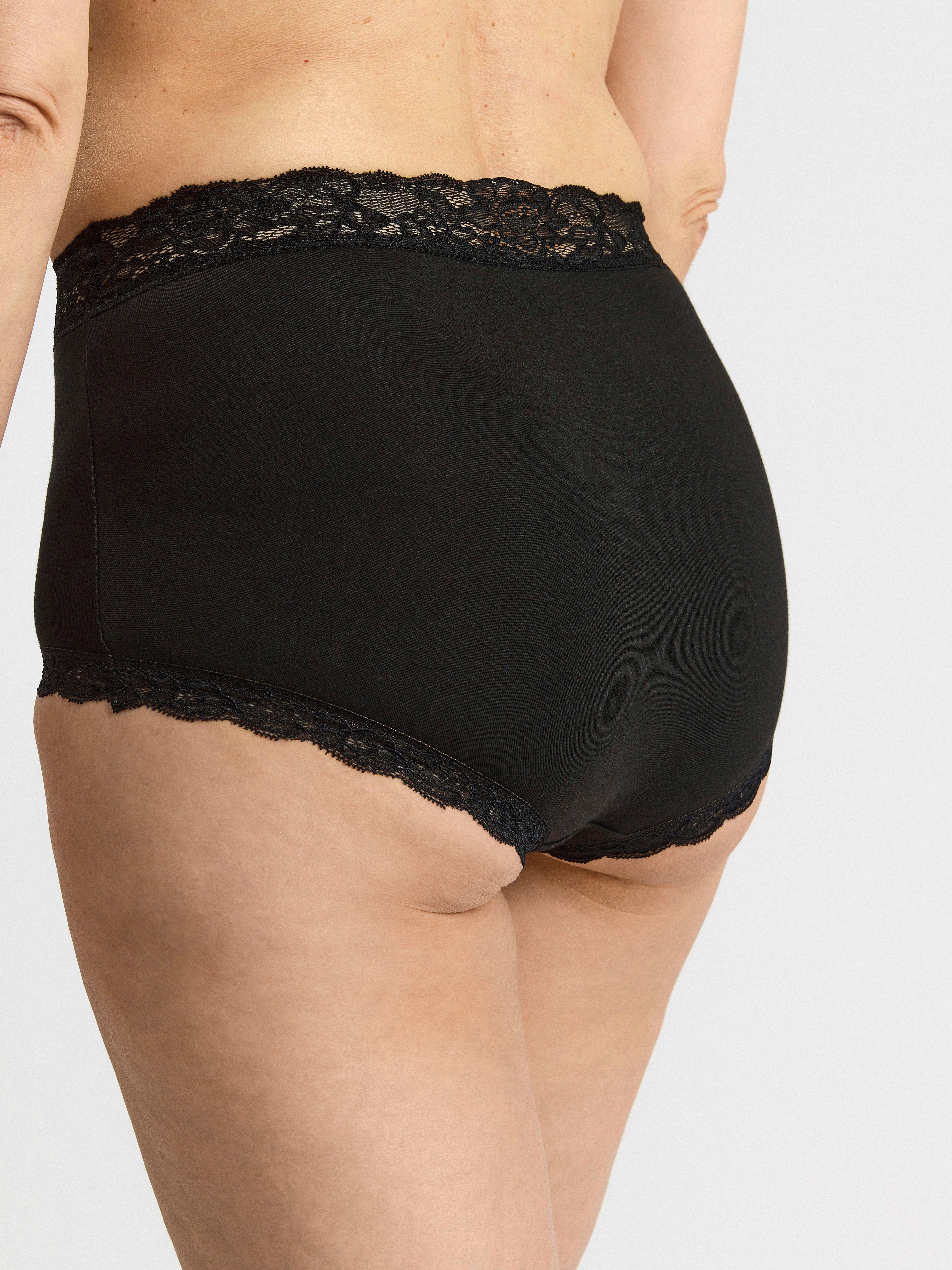 High waist brief with lace trim Black