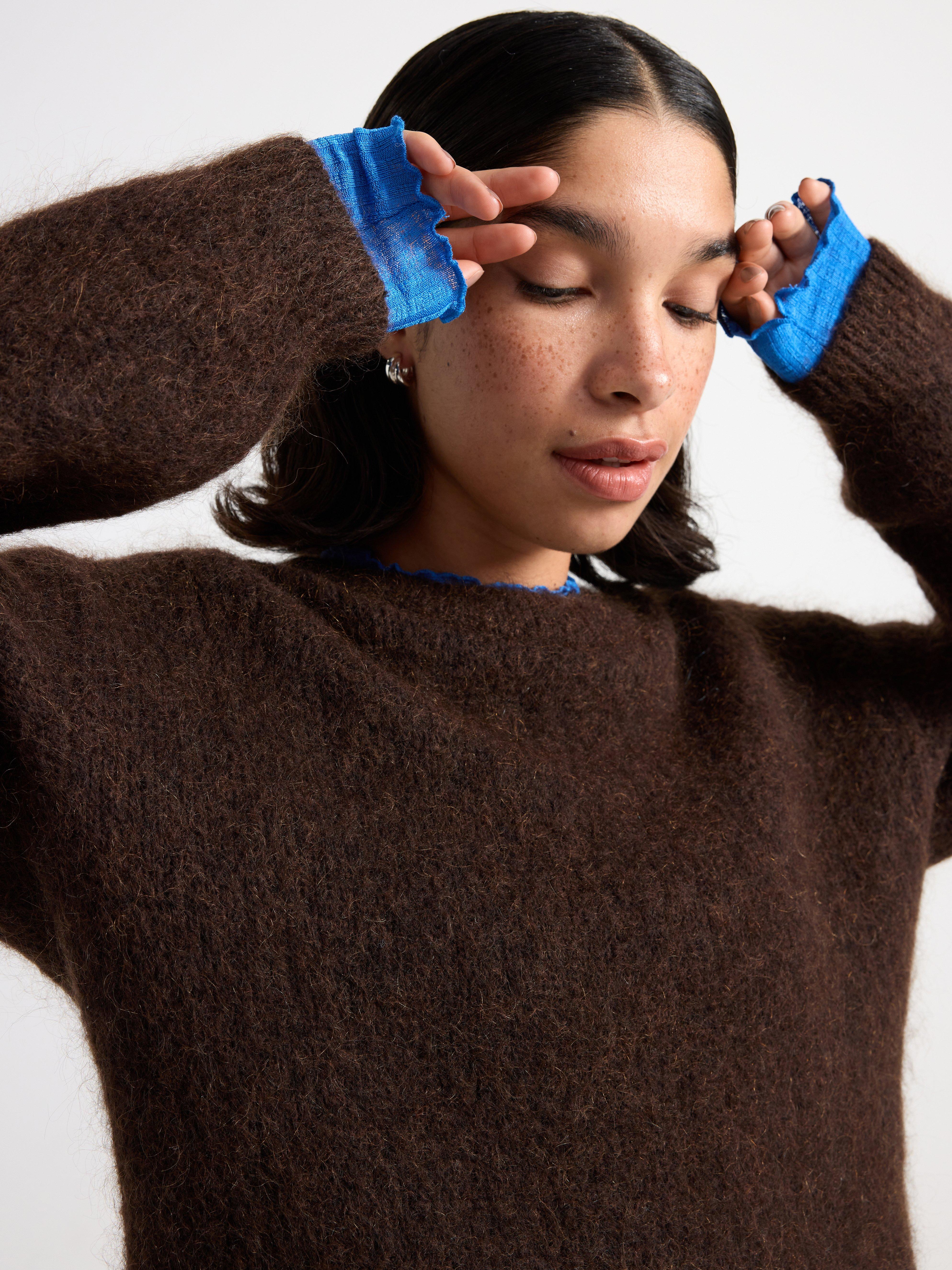 Knitted jumper in mohair blend brown